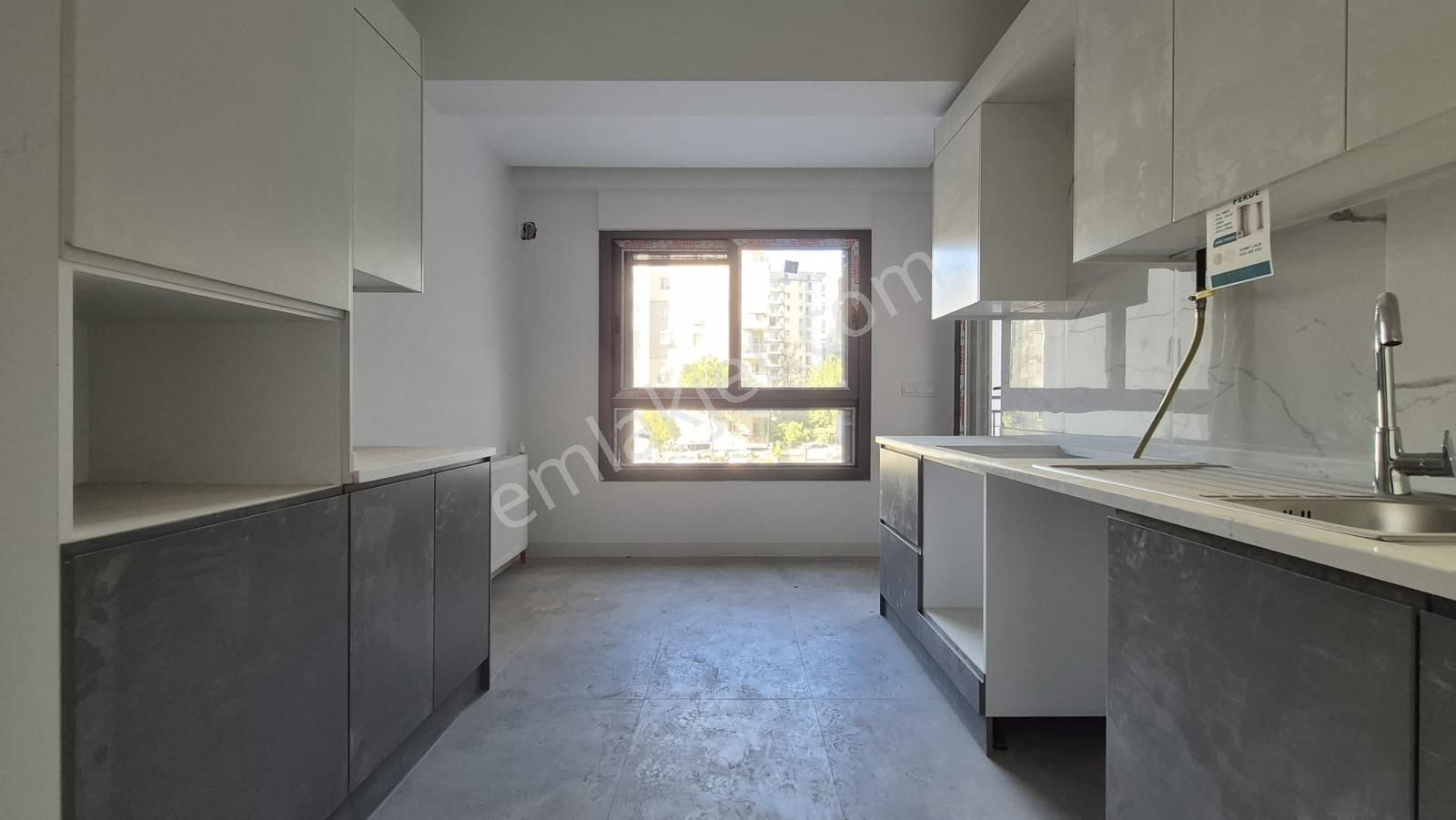 Adliye Sarayı Yakını Sıfır 3+1 Ebeveyn Banyolu Kiralık Daire - Görsel 4