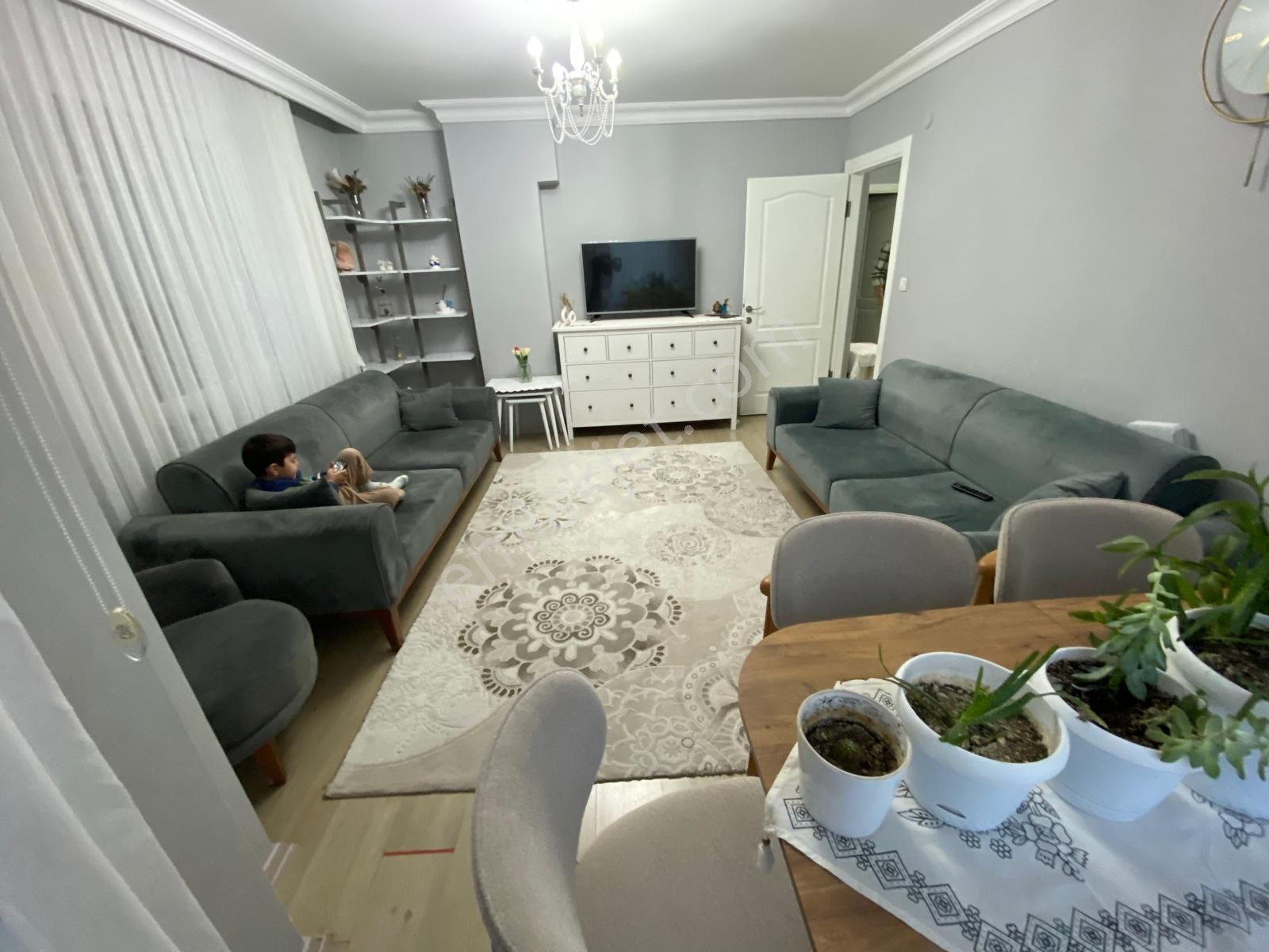 Tuzla Aydınlıda 90m2 Arakat Kullanışlı Masrafsız 2+1 Lüx Daire - Görsel 2