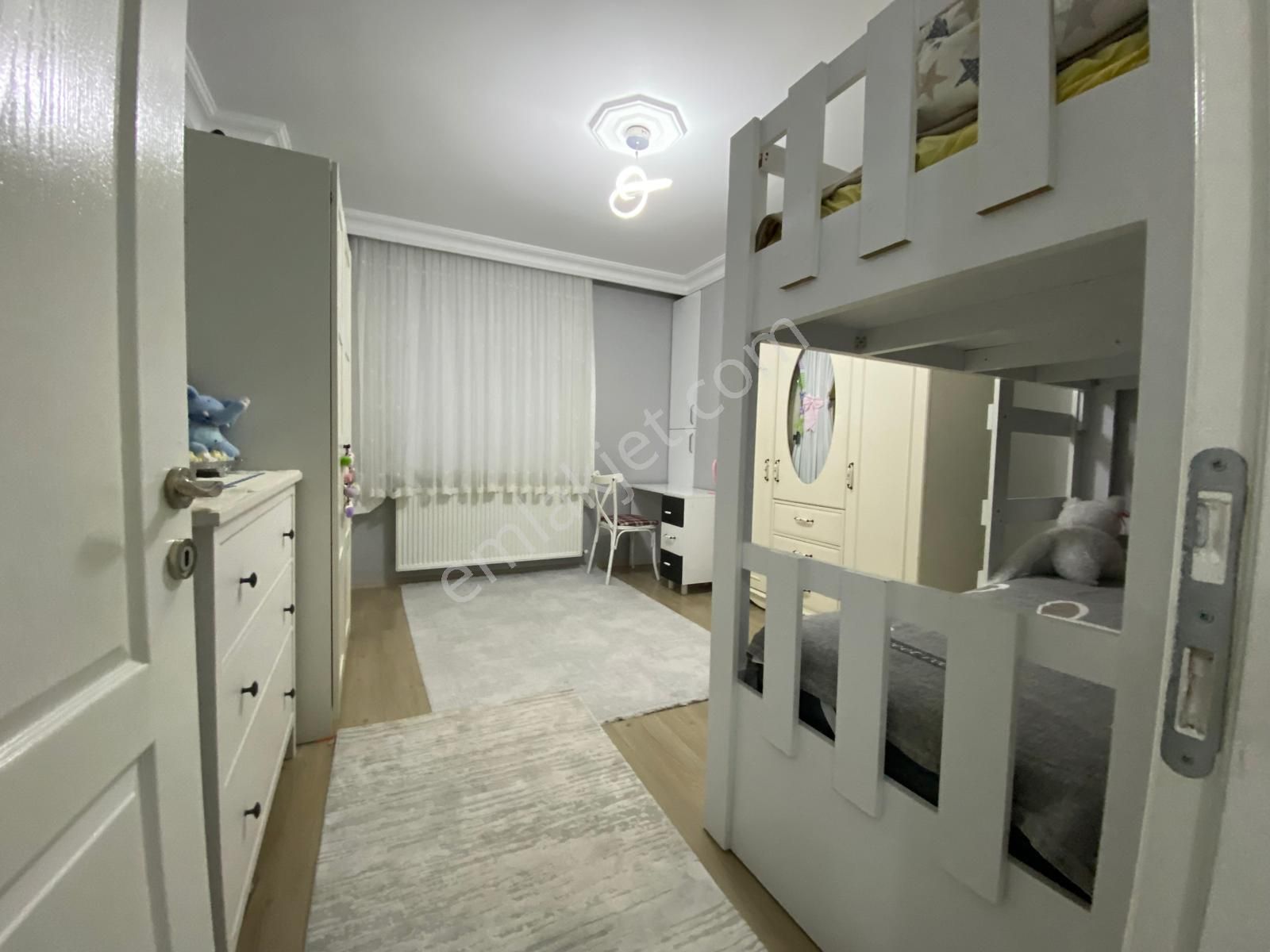 Tuzla Aydınlıda 90m2 Arakat Kullanışlı Masrafsız 2+1 Lüx Daire - Görsel 10