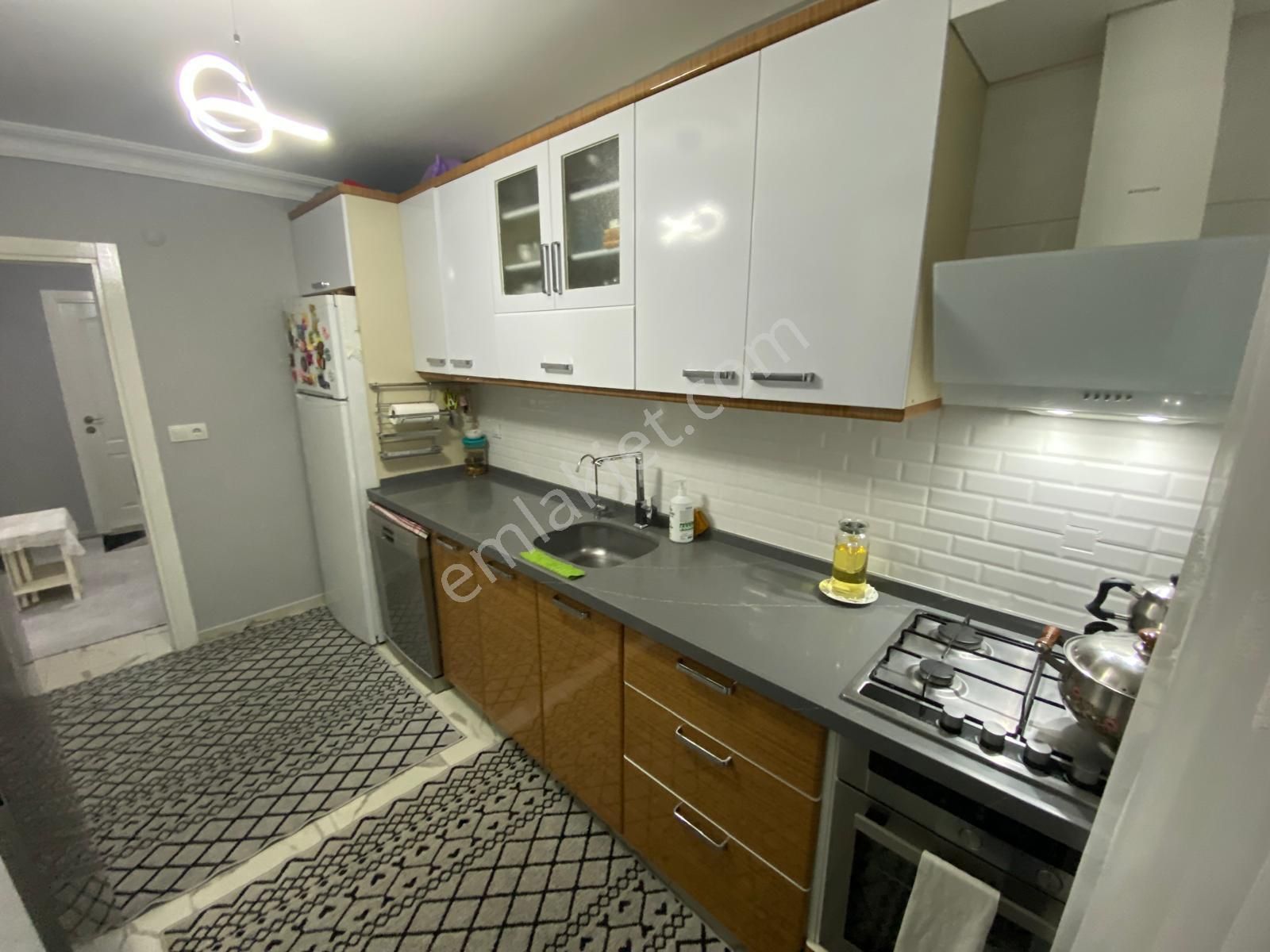 Tuzla Aydınlıda 90m2 Arakat Kullanışlı Masrafsız 2+1 Lüx Daire - Görsel 25