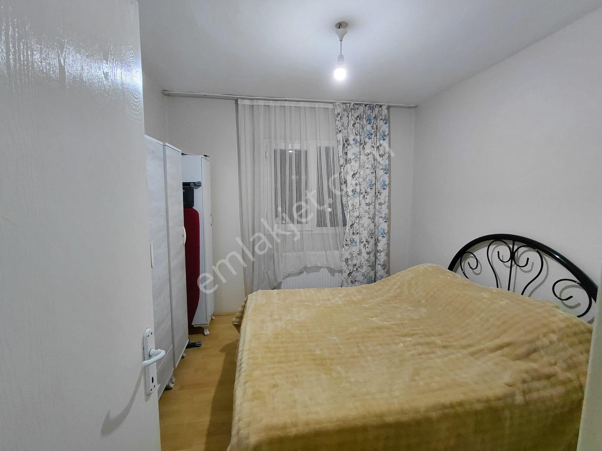 Bornova Evka4 2+1 Kapalı Mutfak Doğalgazlı Güneycephe Satılık Daire