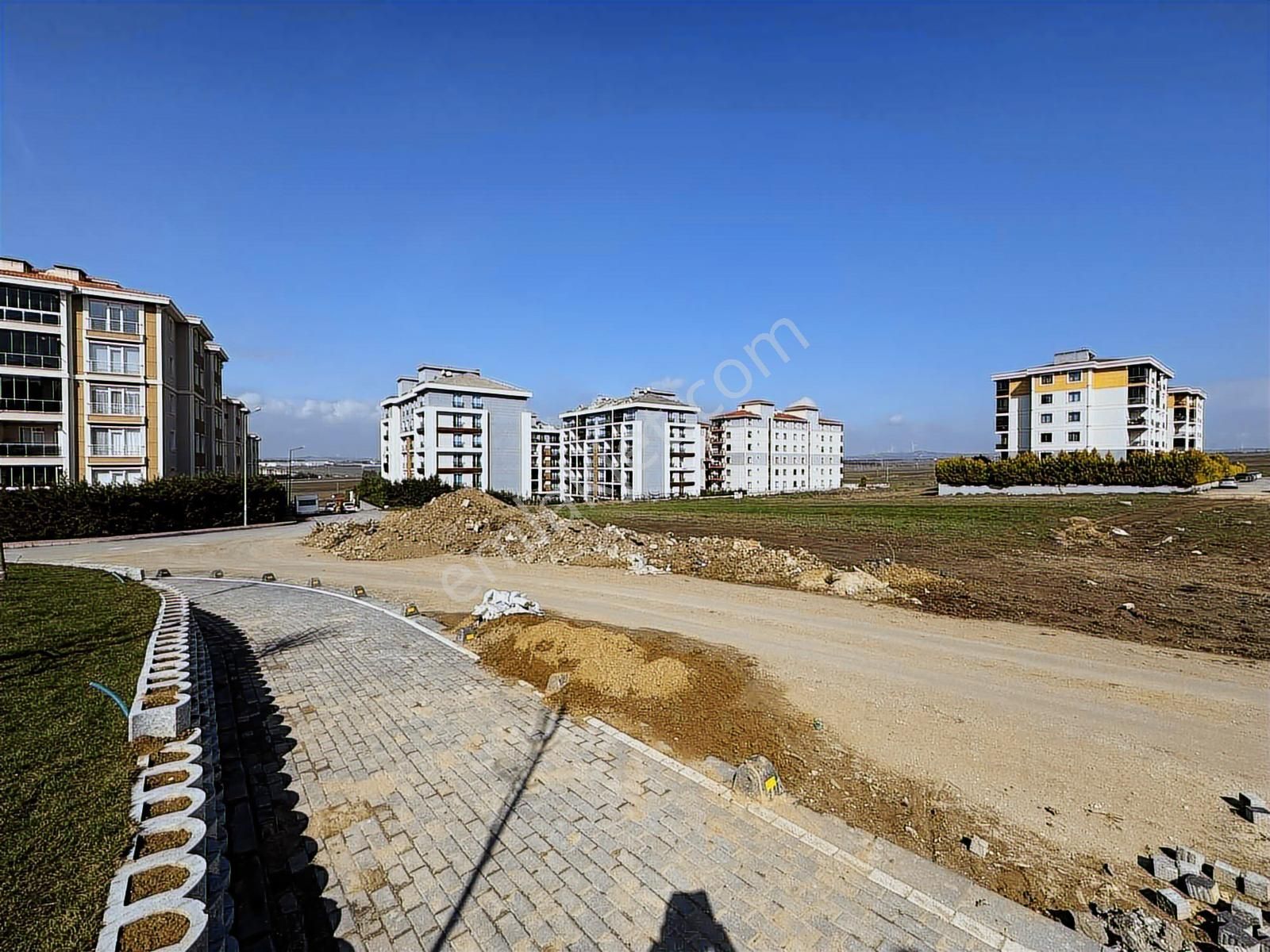 Yeni Mahallede Üniversite Bölgesi 132 M2 6 Kat İmarlı Net Arsa - Görsel 14