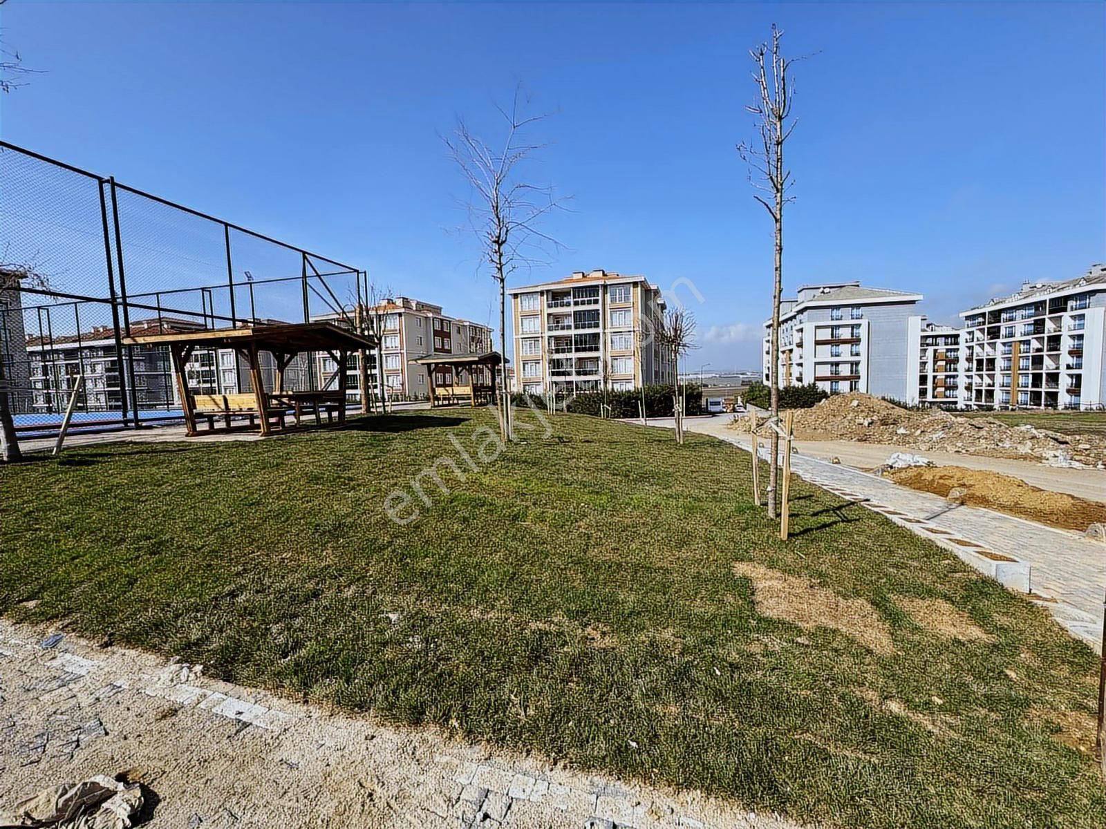 Yeni Mahallede Üniversite Bölgesi 132 M2 6 Kat İmarlı Net Arsa - Görsel 9