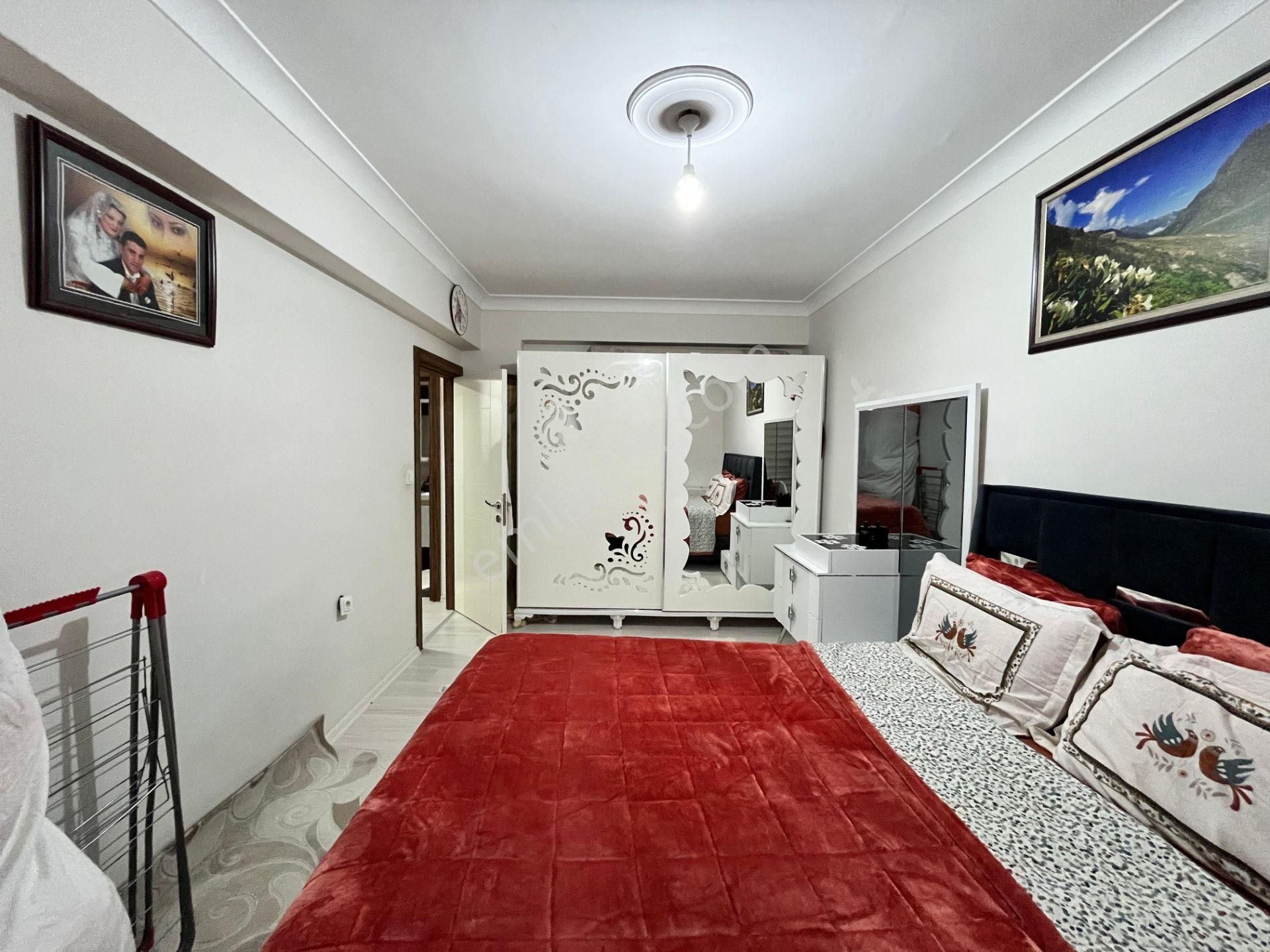 Pursaklar Mehmet Zengin Emlak'tan Hastane Yakını Asansörlü 1.kat 3+1 Yapılı Masrafsız Daire - Görsel 23