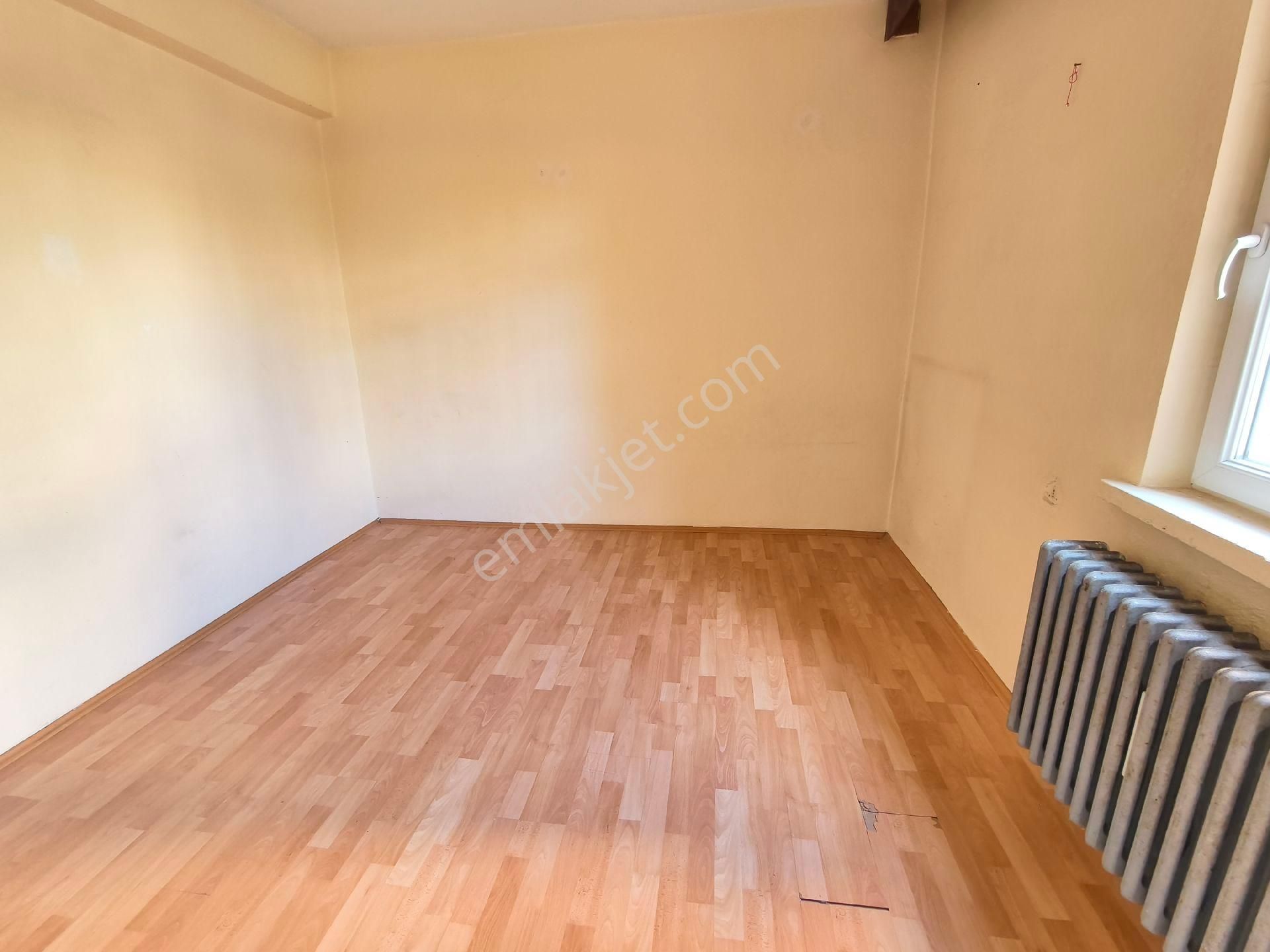 Pera'dan Uluönder Mh. Ssk Bloklarında Kiralık 2+1 Daire - Görsel 6