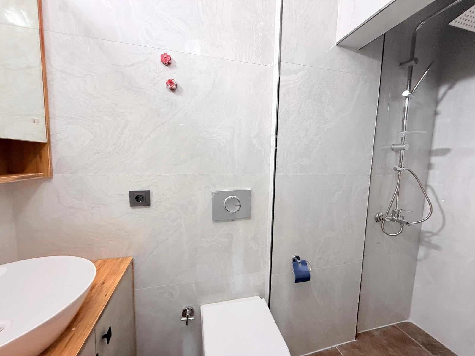 Ciddi Pazarlıklı - Özel İşçilikli Lüks Villa - Görsel 15