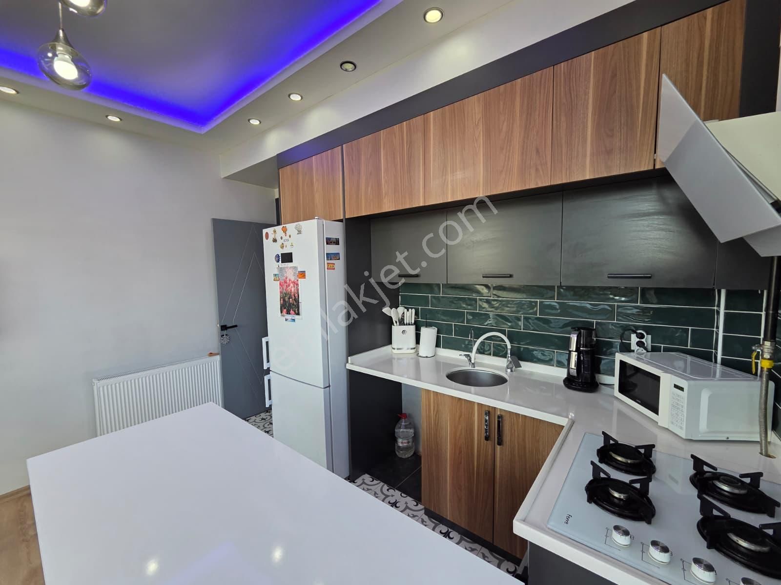 Karınca'dan Tecede Emsalsiz Fiyata,havuzlu, Full Eşyalı 3+1 !! - Görsel 2