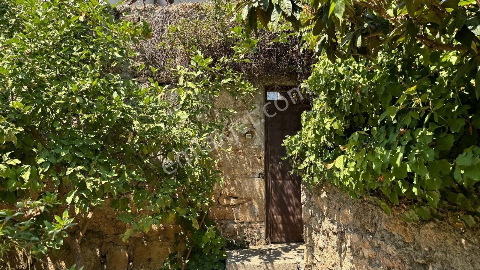 Antalya Kaleiçi Eski Rus Konsolosluğu Arkasında Mustakil Ev - Görsel 4