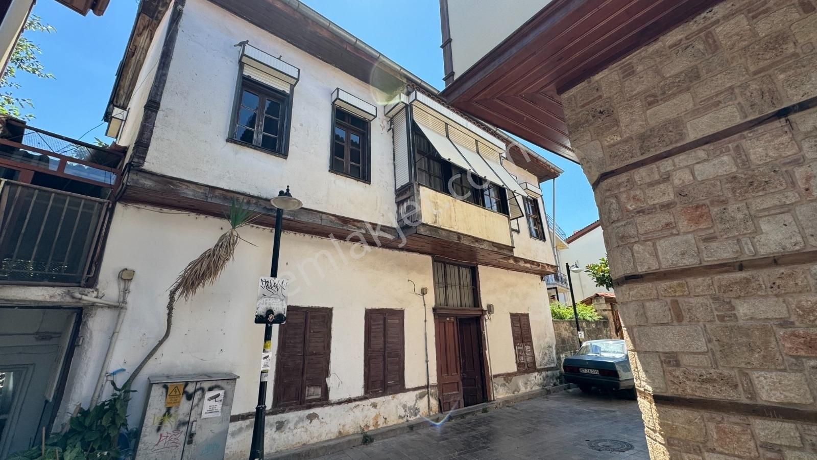 Antalya Kaleiçi Eski Rus Konsolosluğu Arkasında Mustakil Ev - Görsel 25