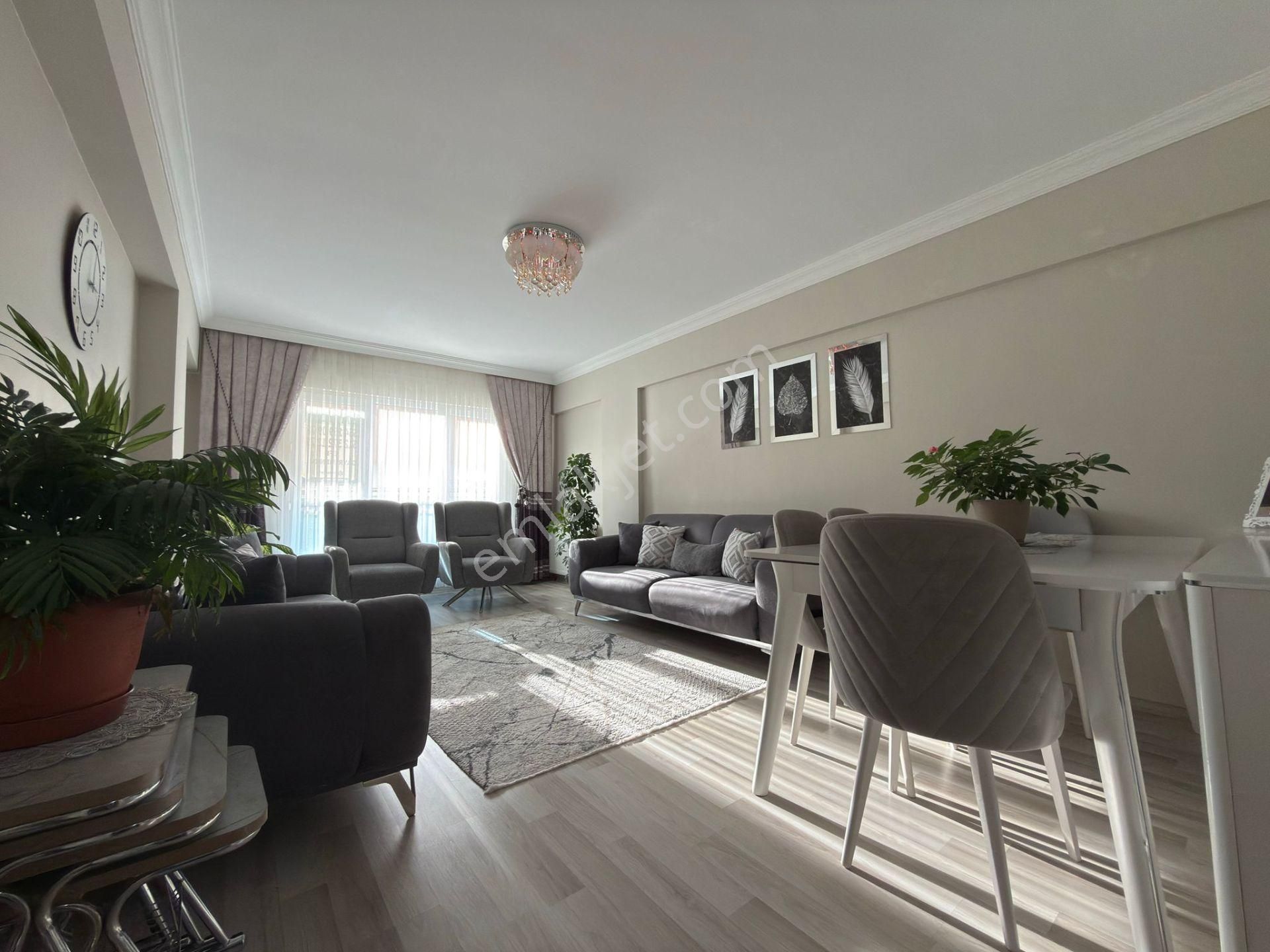 Mamak - Küçük Kayaş Mahallesinde Ara Katta, Full Yapılı 3+1 Satılık Daire !!!