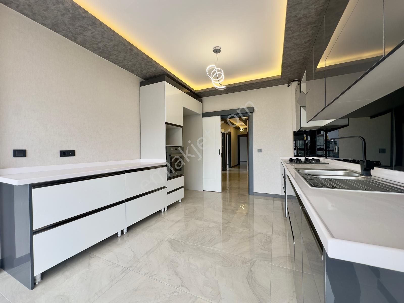 Kalecik Emlak'tan 11.kat 4+1 190m², Giyinme O. Yerden Isıtmalı - Görsel 6