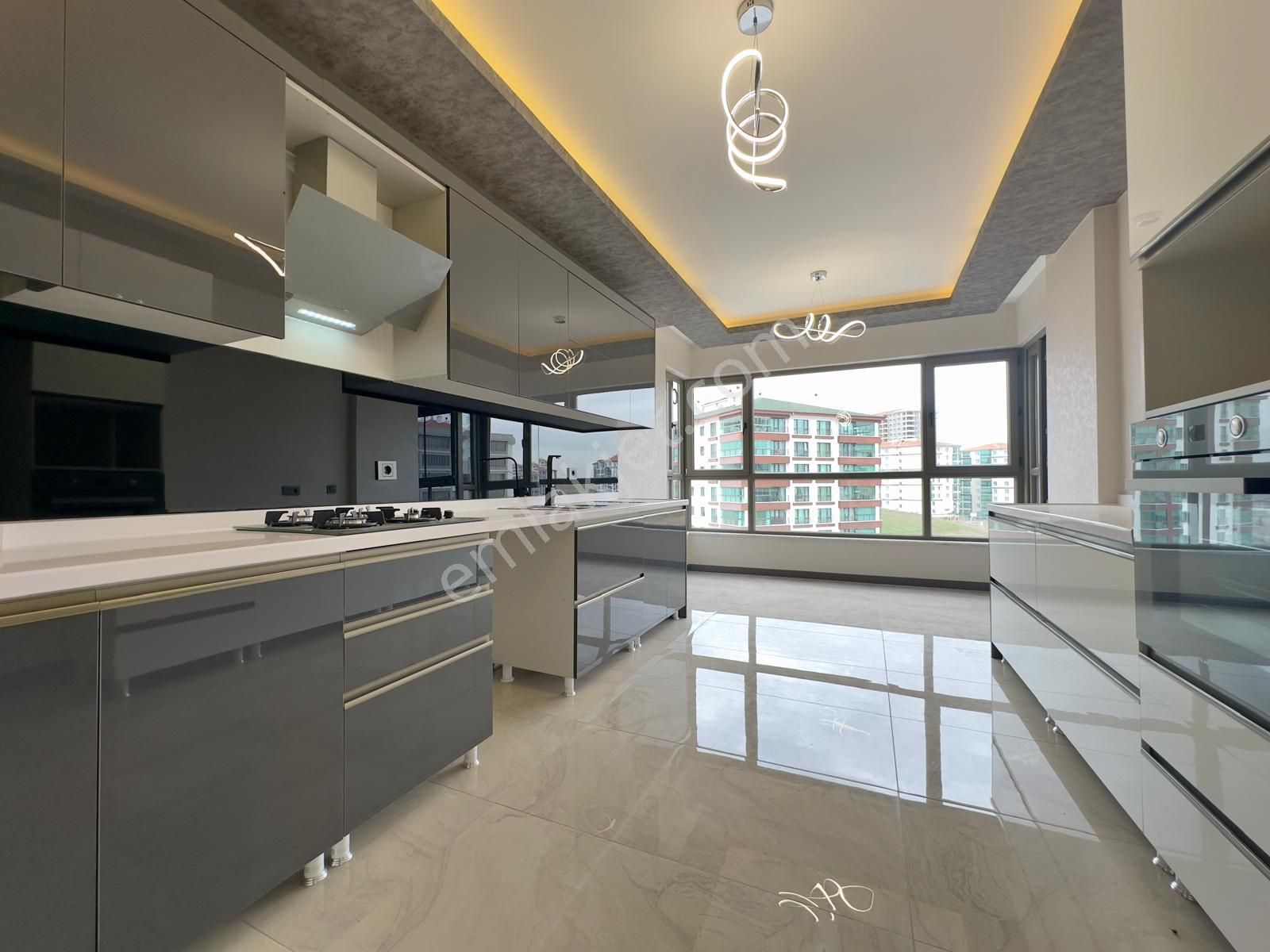 Kalecik Emlak'tan 11.kat 4+1 190m², Giyinme O. Yerden Isıtmalı - Görsel 2