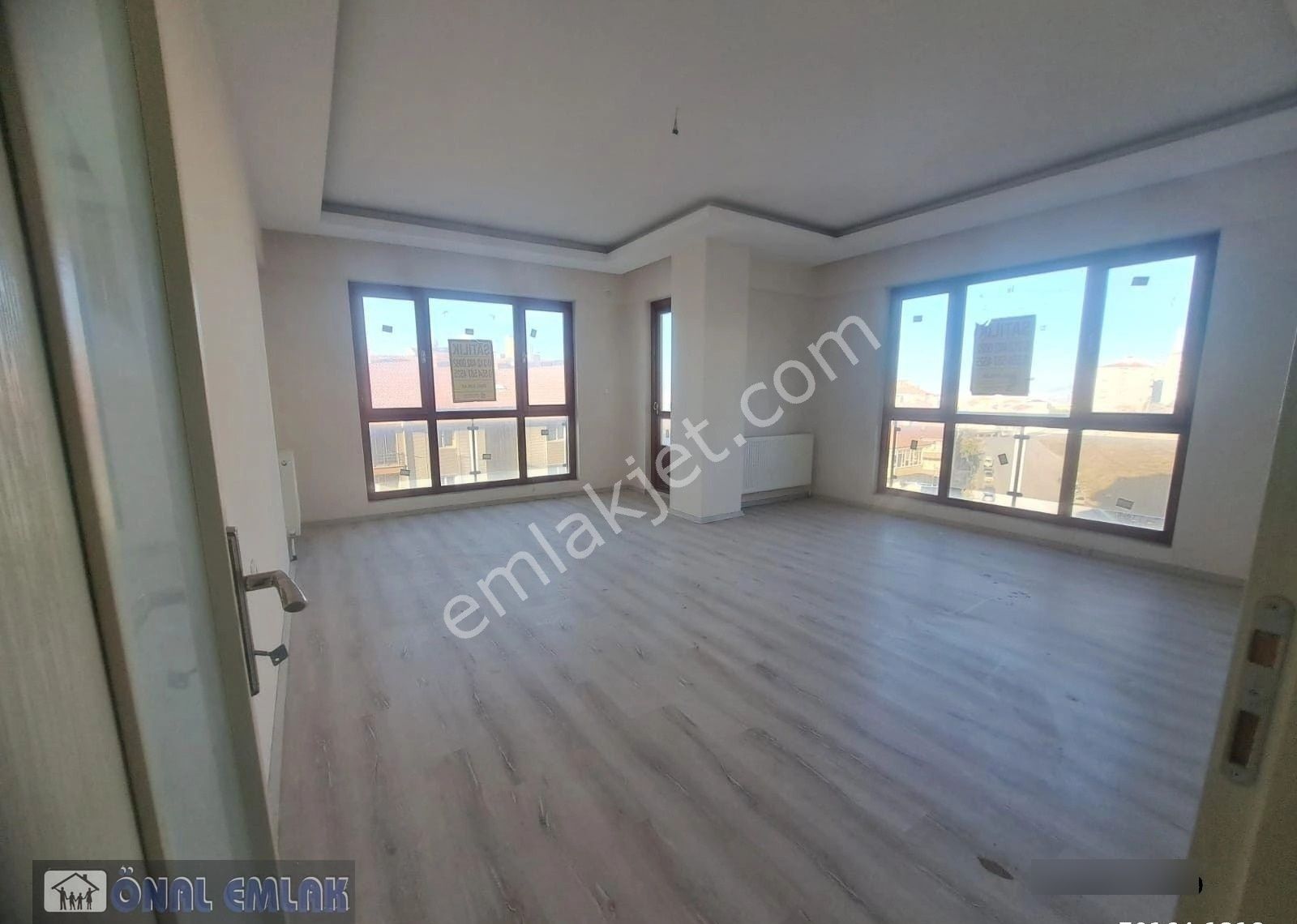 Önaldan Ankara Çankaya Keklik Pınarı Mah. 4+1 Açık Teraslı Manzaralı