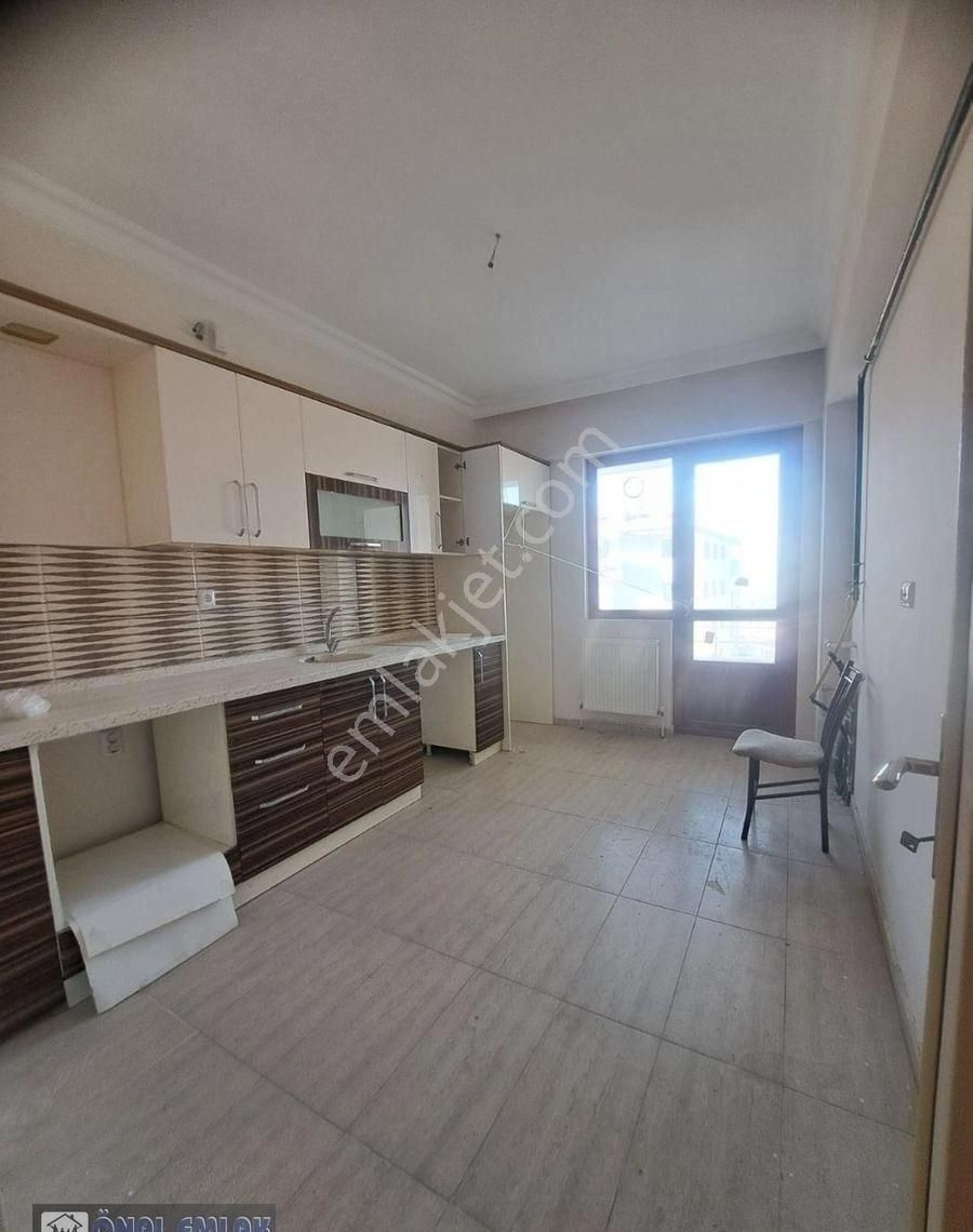 Önaldan Ankara Çankaya Keklik Pınarı Mah. 4+1 Açık Teraslı Manzaralı - Görsel 3