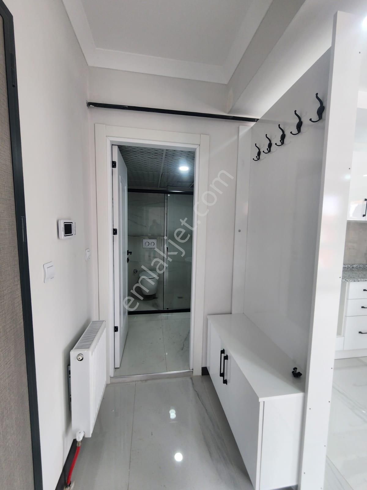 🏡🎀 Satılık Şık Ve Modern 1+1 Daire • 65 M2 • 3. Kat • Ada Mutfaklı • Zeminden Isıtma 🎀✨ (d266) - Görsel 2