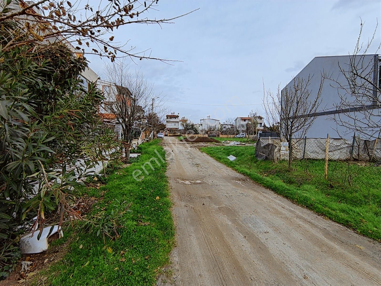 Yeniçiftlikte 150m2 Villa İmarlı Arsa 1.350 Tl Pazarlık Mevcut. - Görsel 9