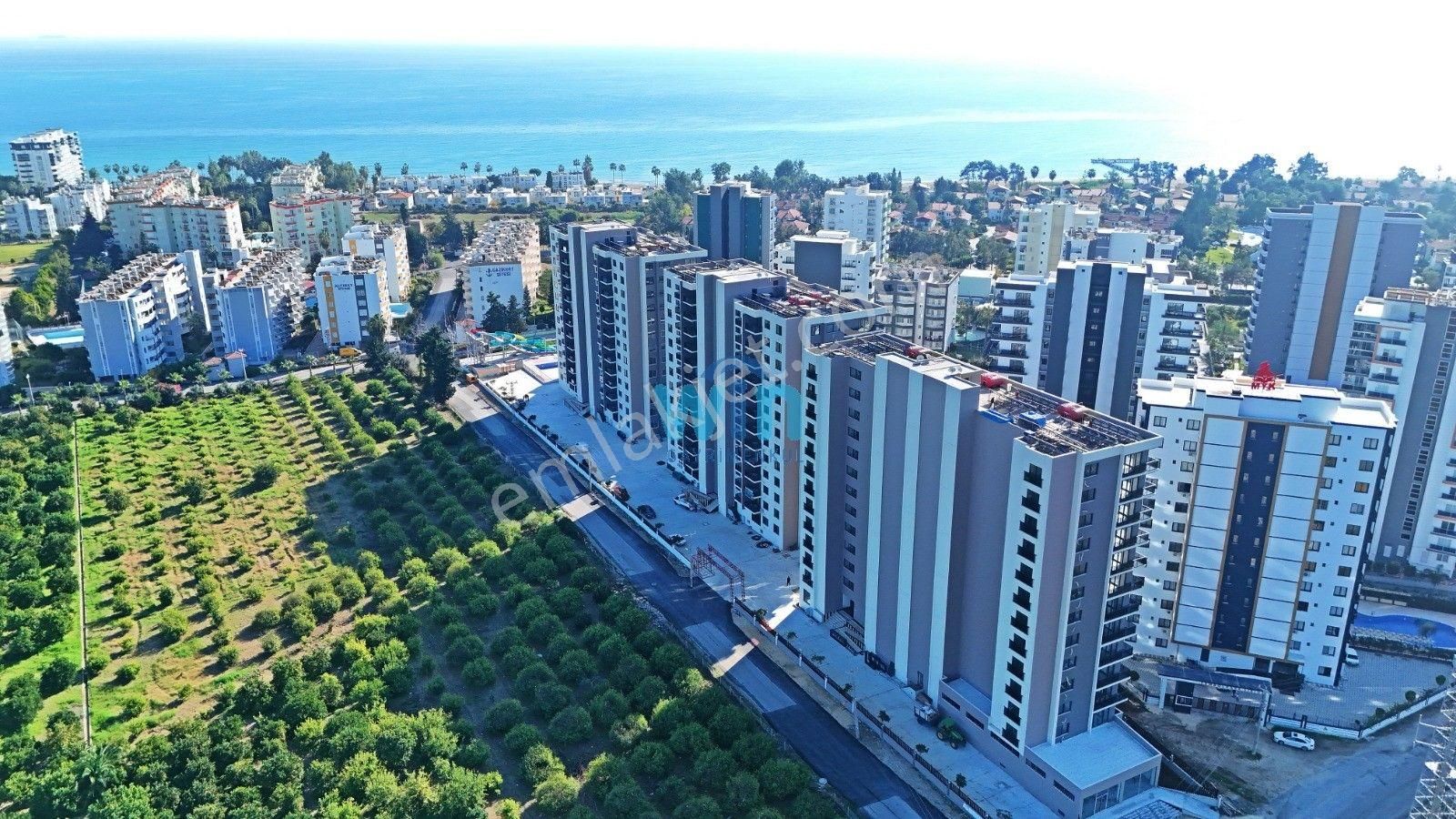 Win Gayrimenkul'den Liparis Kremlin'de Satılık Lüks 1+1 Daire - Görsel 27