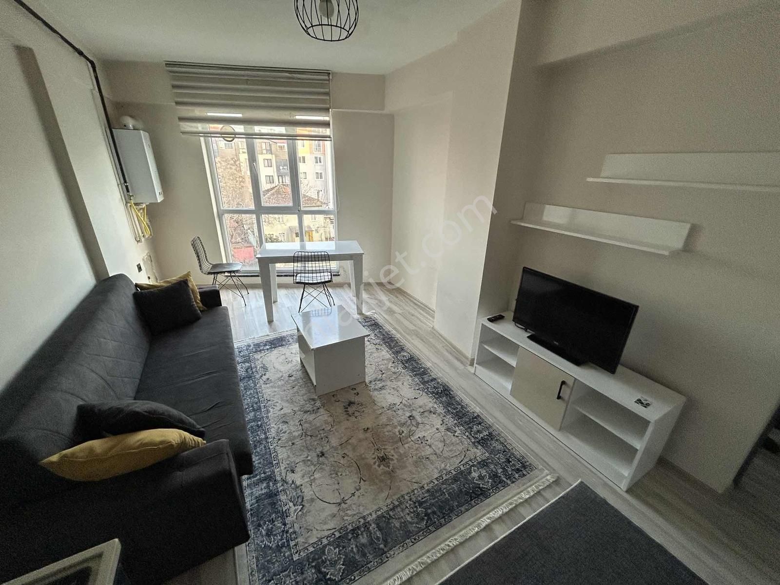 Merkezi'kondum Ara Kat Kiralık 1+1 Eşyalı Daire