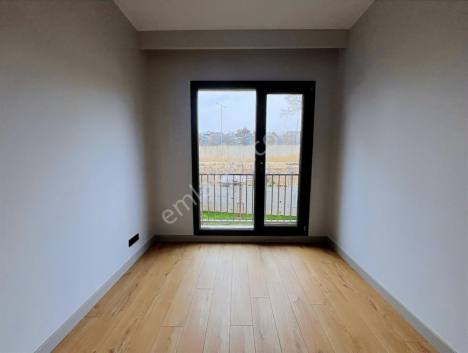 Emlak Konut Çınarköy " 3+1 Köşe Tip Satılık Daire " - Görsel 19