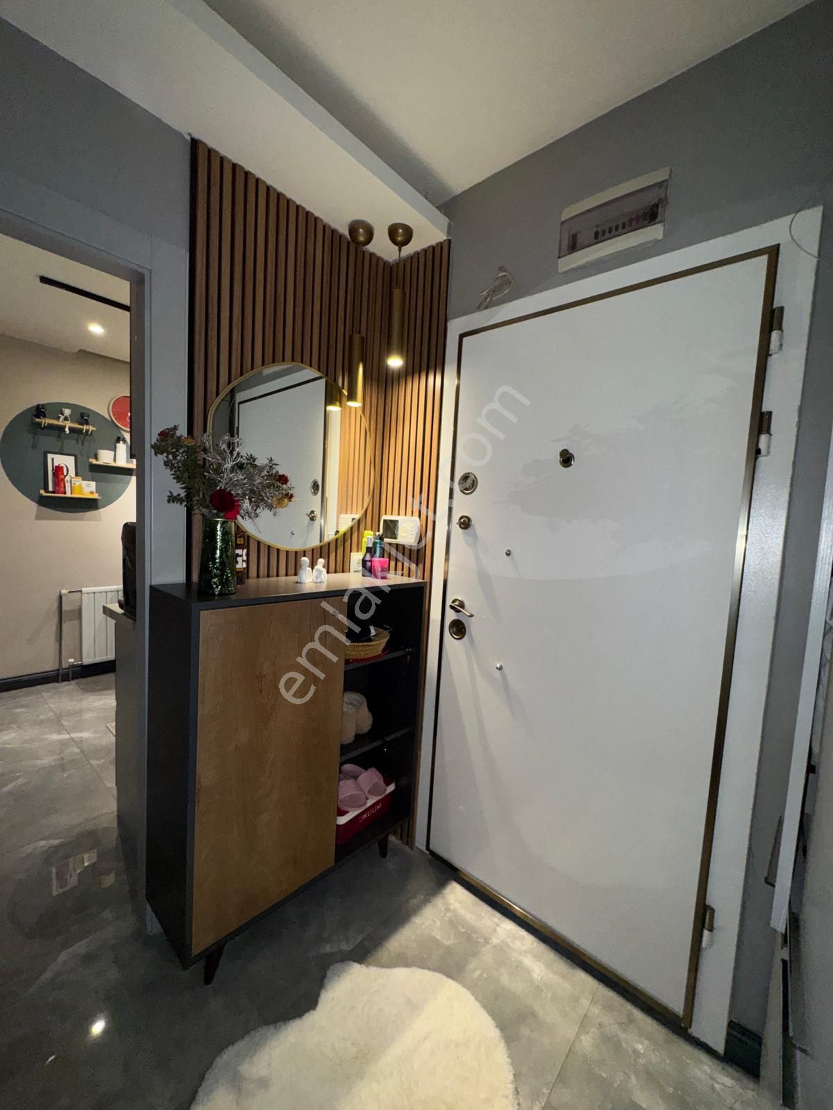 Cadde Üzerinde Asansörlü 3+1 Geniş M2'li Full+full 7 Yllık Daire - Görsel 28