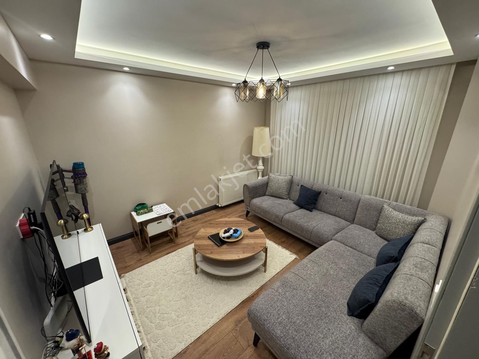 Cadde Üzerinde Asansörlü 3+1 Geniş M2'li Full+full 7 Yllık Daire - Görsel 14