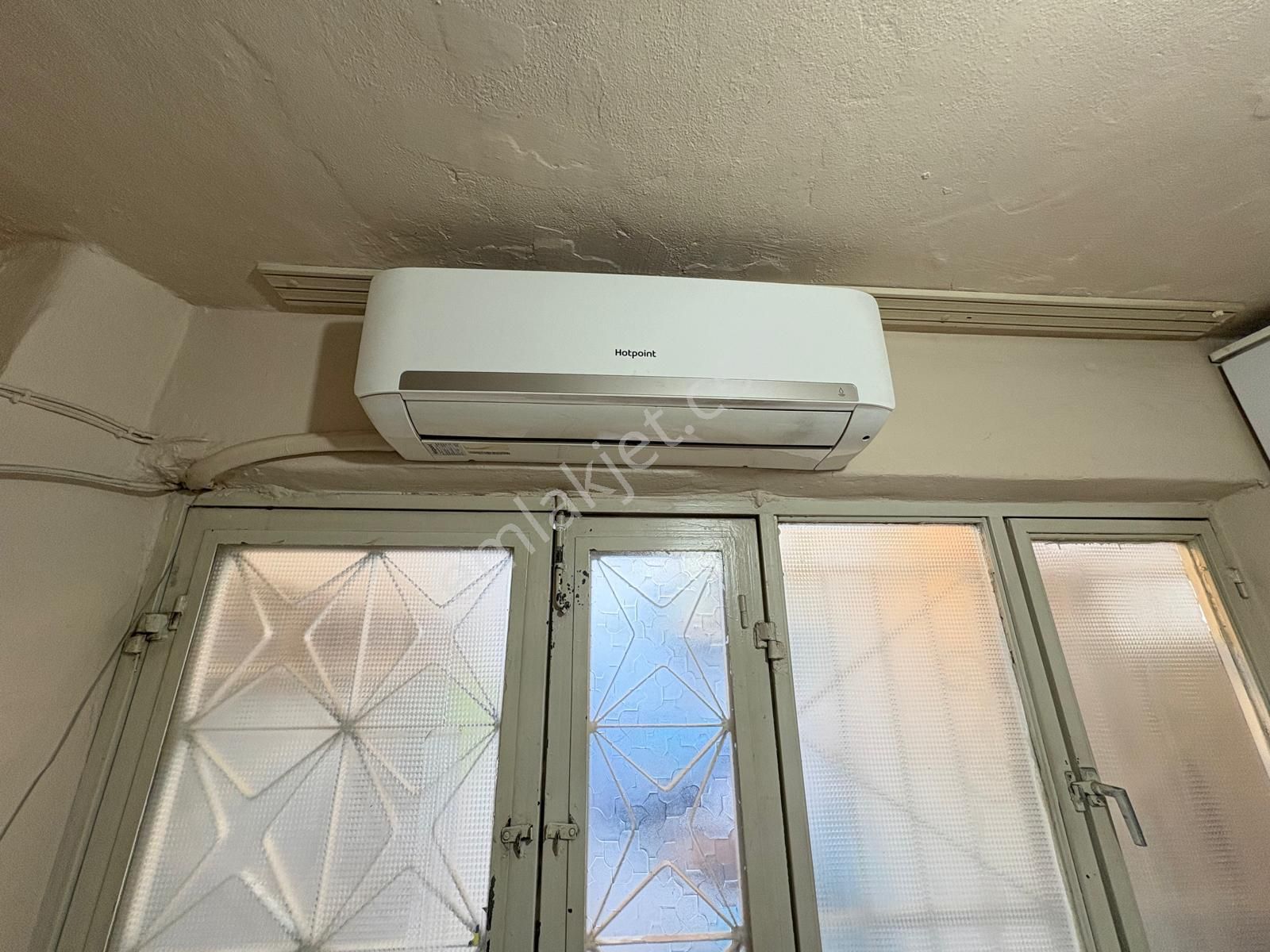 Bornova Kızılayda Bahçeli, Masrafsız 1+1 Kiralık Daire - Görsel 13