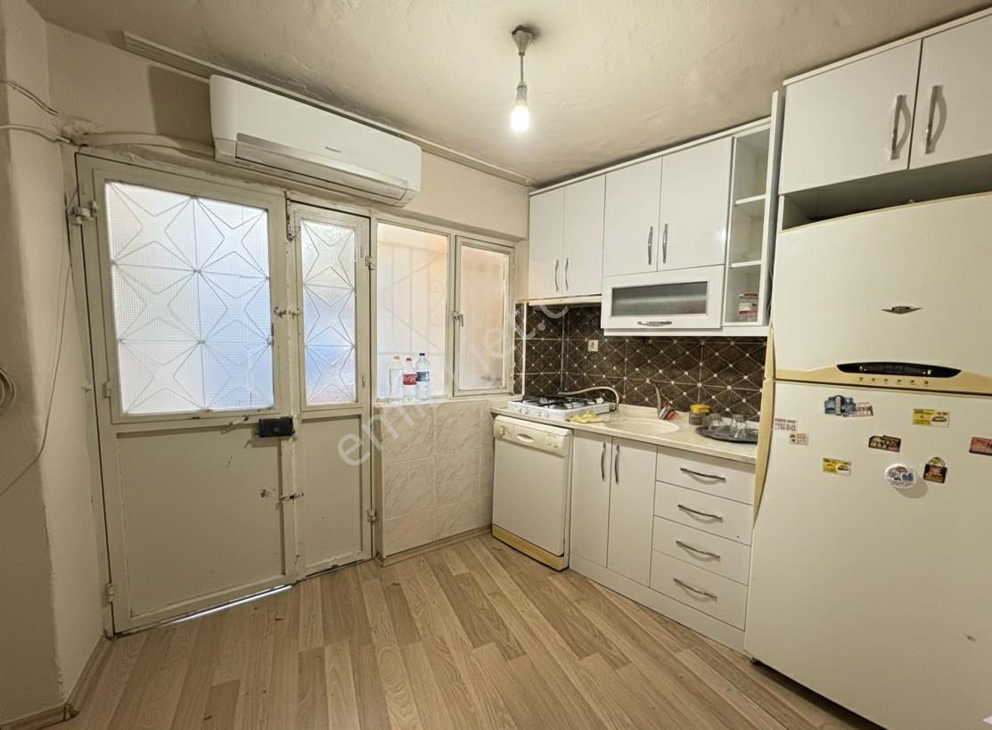 Bornova Kızılayda Bahçeli, Masrafsız 1+1 Kiralık Daire - Görsel 9