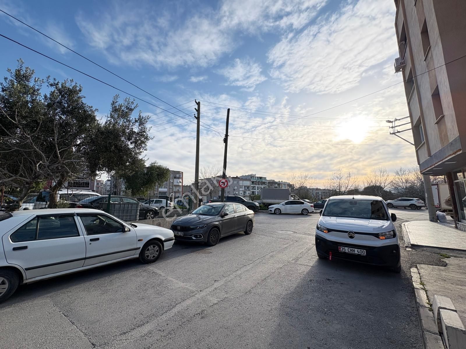 Bornova Kızılayda Bahçeli, Masrafsız 1+1 Kiralık Daire - Görsel 21