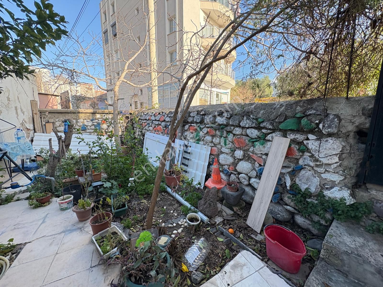 Bornova Kızılayda Bahçeli, Masrafsız 1+1 Kiralık Daire - Görsel 5