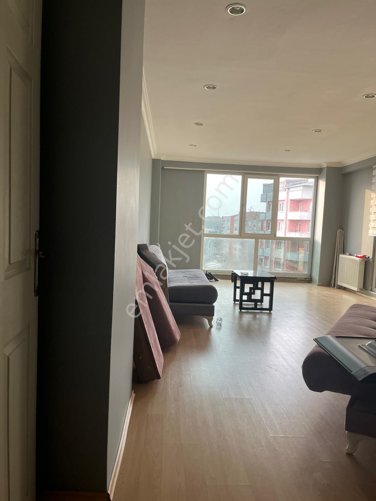 Pendik Güzelyalı Sahil Yolu Üstünde Arakat 1+1 Kiralık Ofis Veya Daire - Görsel 3