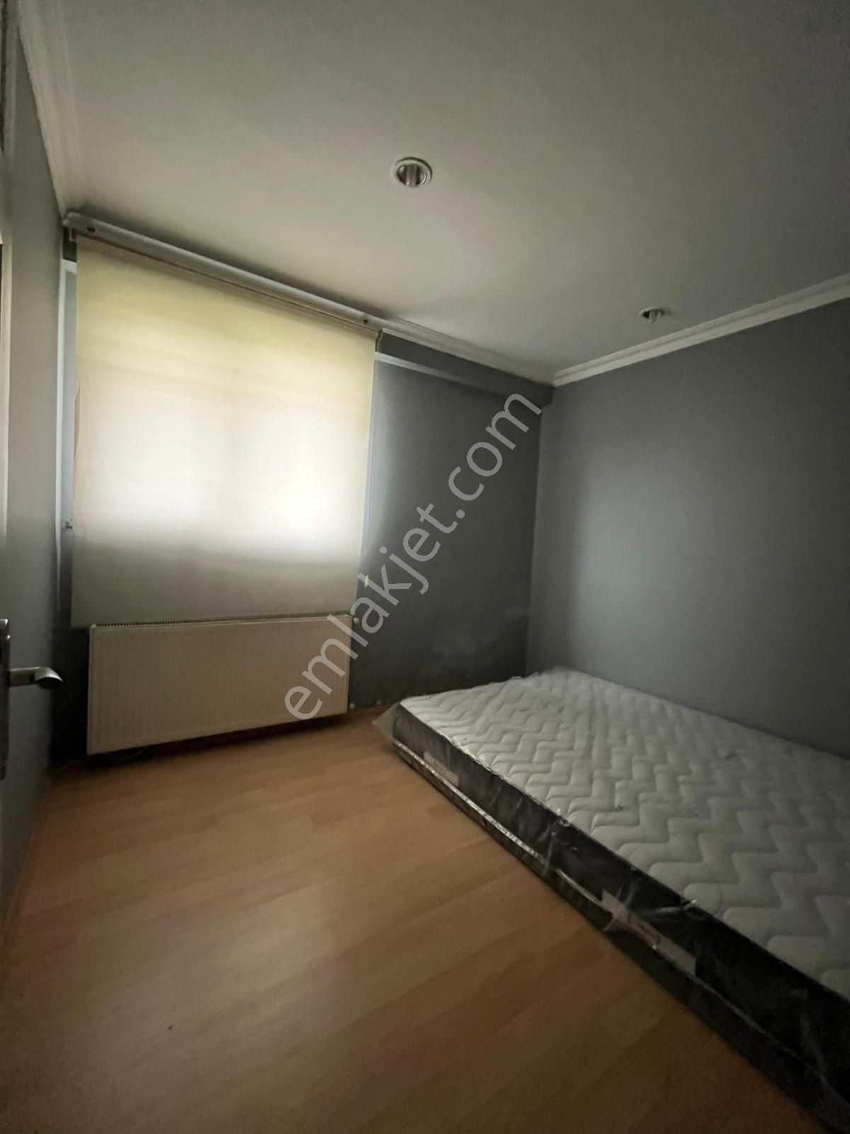 Pendik Güzelyalı Sahil Yolu Üstünde Arakat 1+1 Kiralık Ofis Veya Daire - Görsel 11