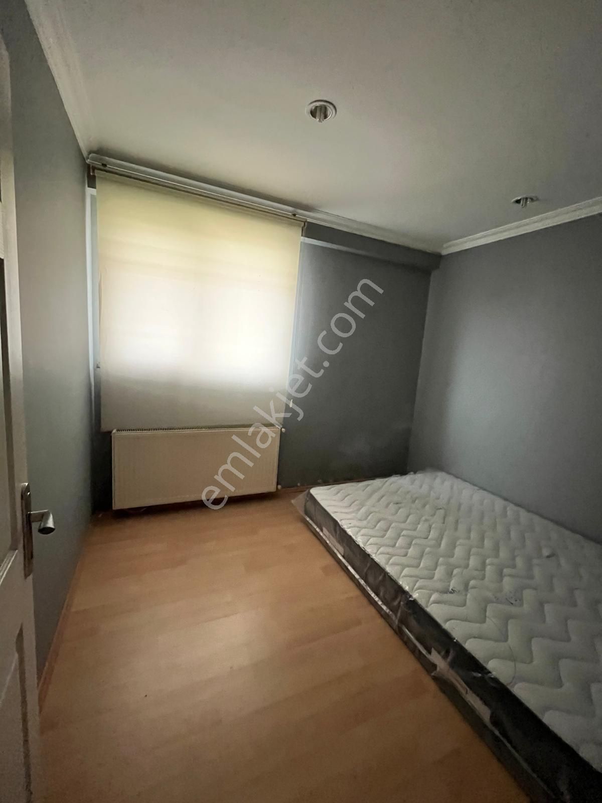 Pendik Güzelyalı Sahil Yolu Üstünde Arakat 1+1 Kiralık Ofis Veya Daire - Görsel 9