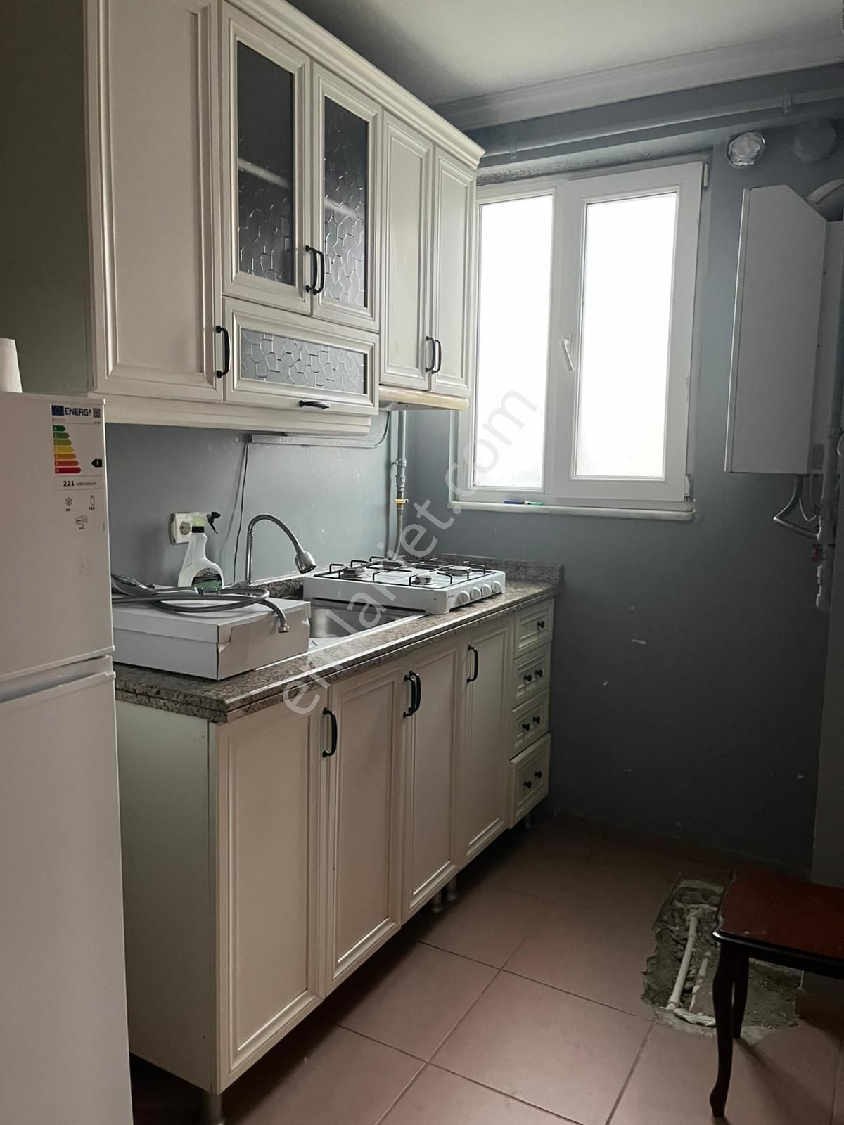 Pendik Güzelyalı Sahil Yolu Üstünde Arakat 1+1 Kiralık Ofis Veya Daire - Görsel 18