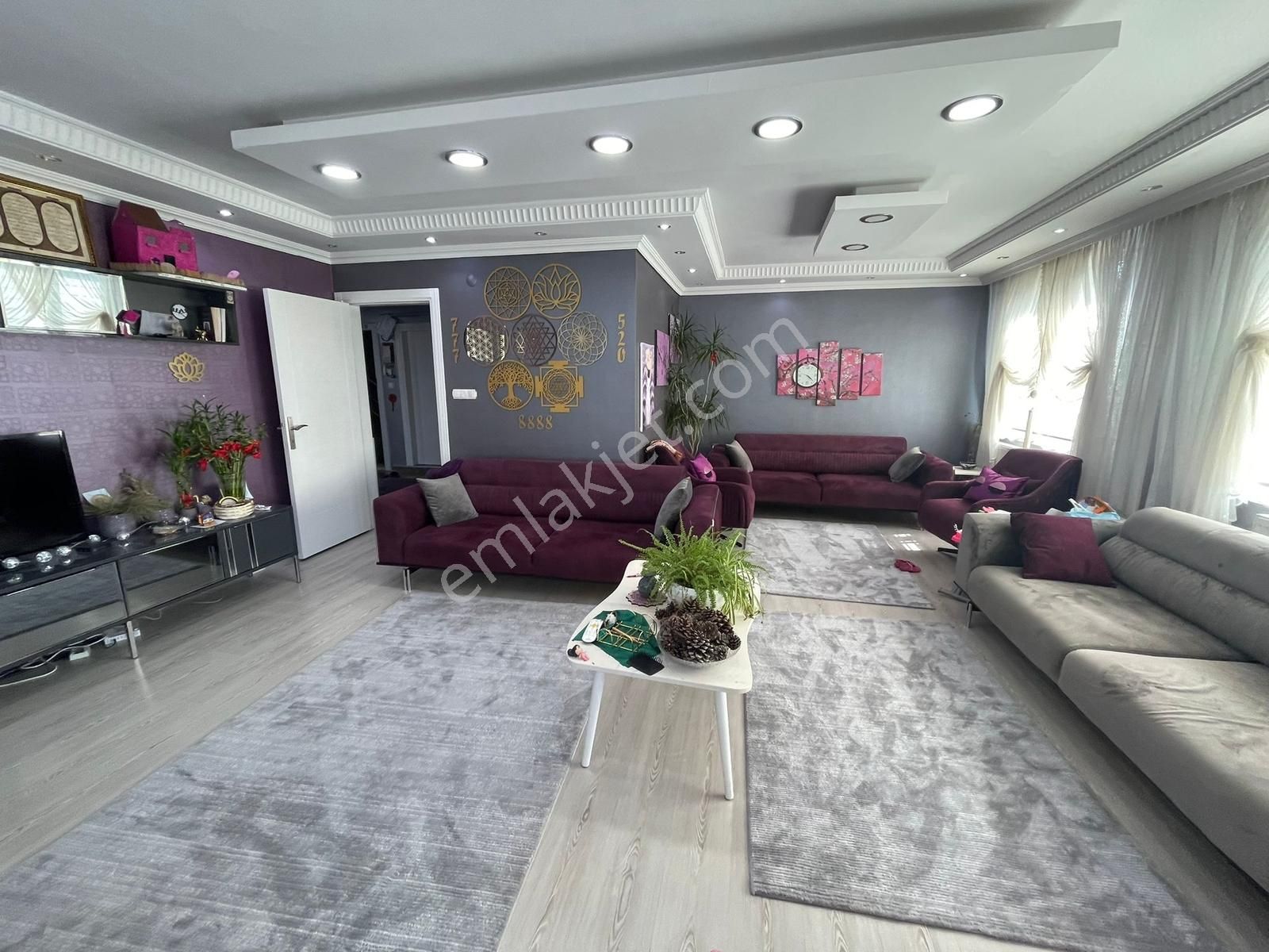 Tuğradan Çobançeşme'de İskanlı 4+2 Ayrı Girişli Dublex Daire - Görsel 4