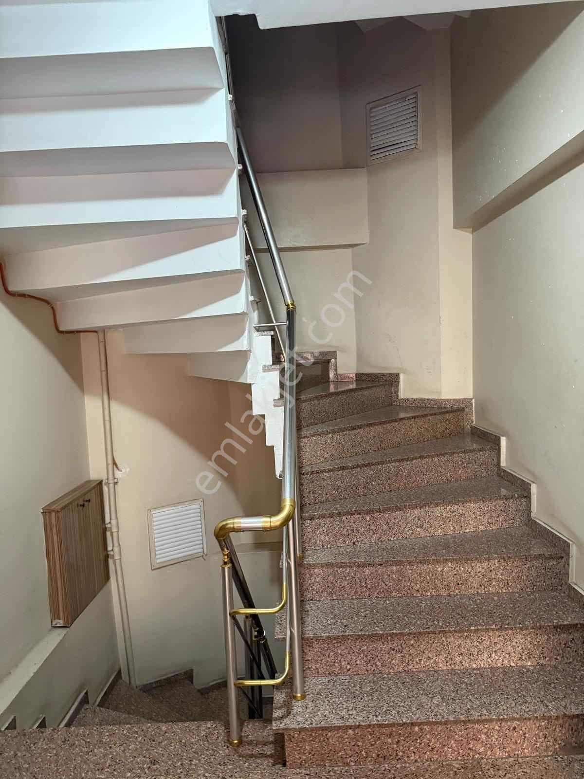 Ümraniye Yamanevler Mh.2+1 Büyük Ve İki Balkonlu Satılık Daire - Görsel 19