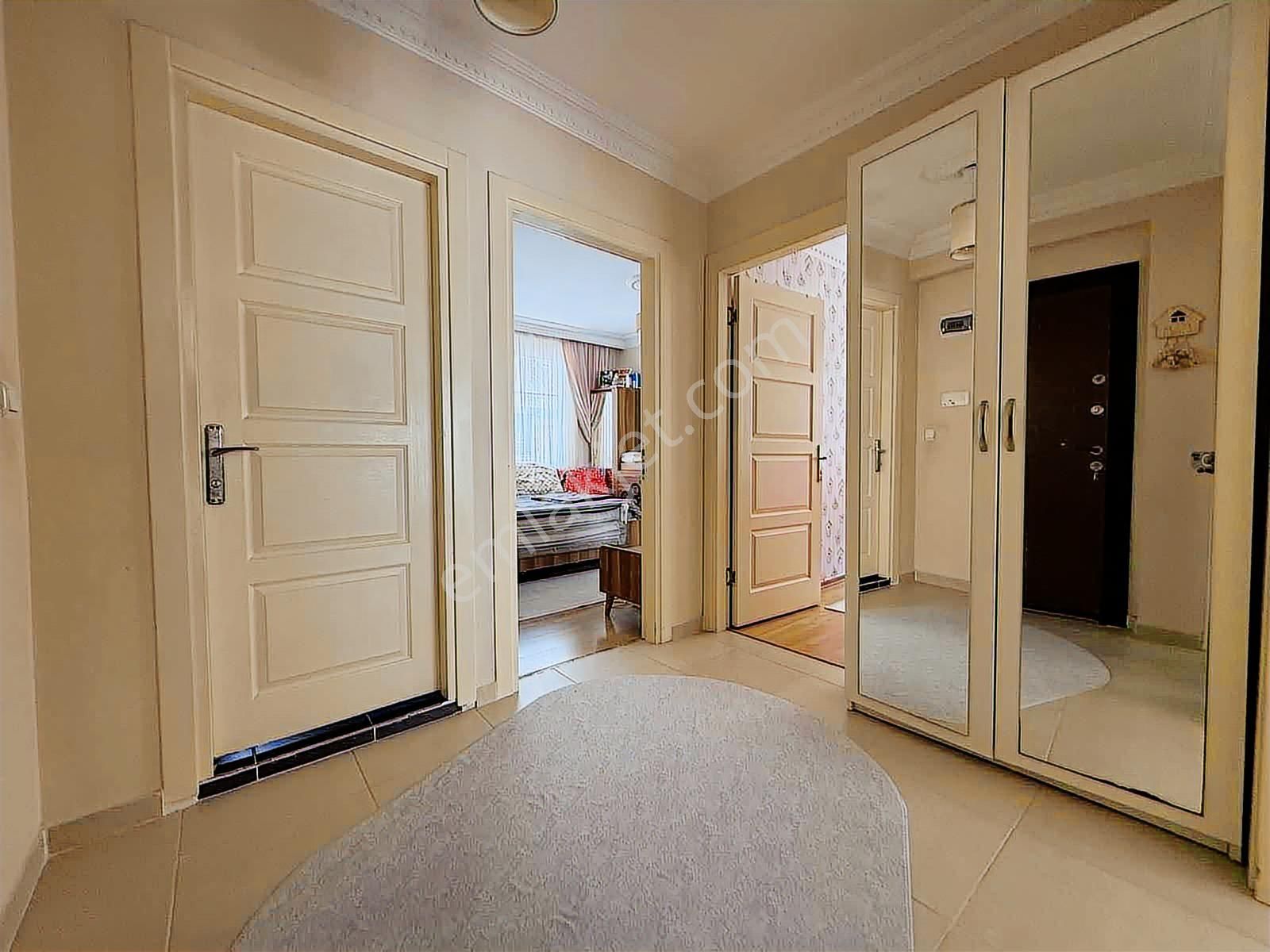 Ümraniye Yamanevler Mh.2+1 Büyük Ve İki Balkonlu Satılık Daire - Görsel 6