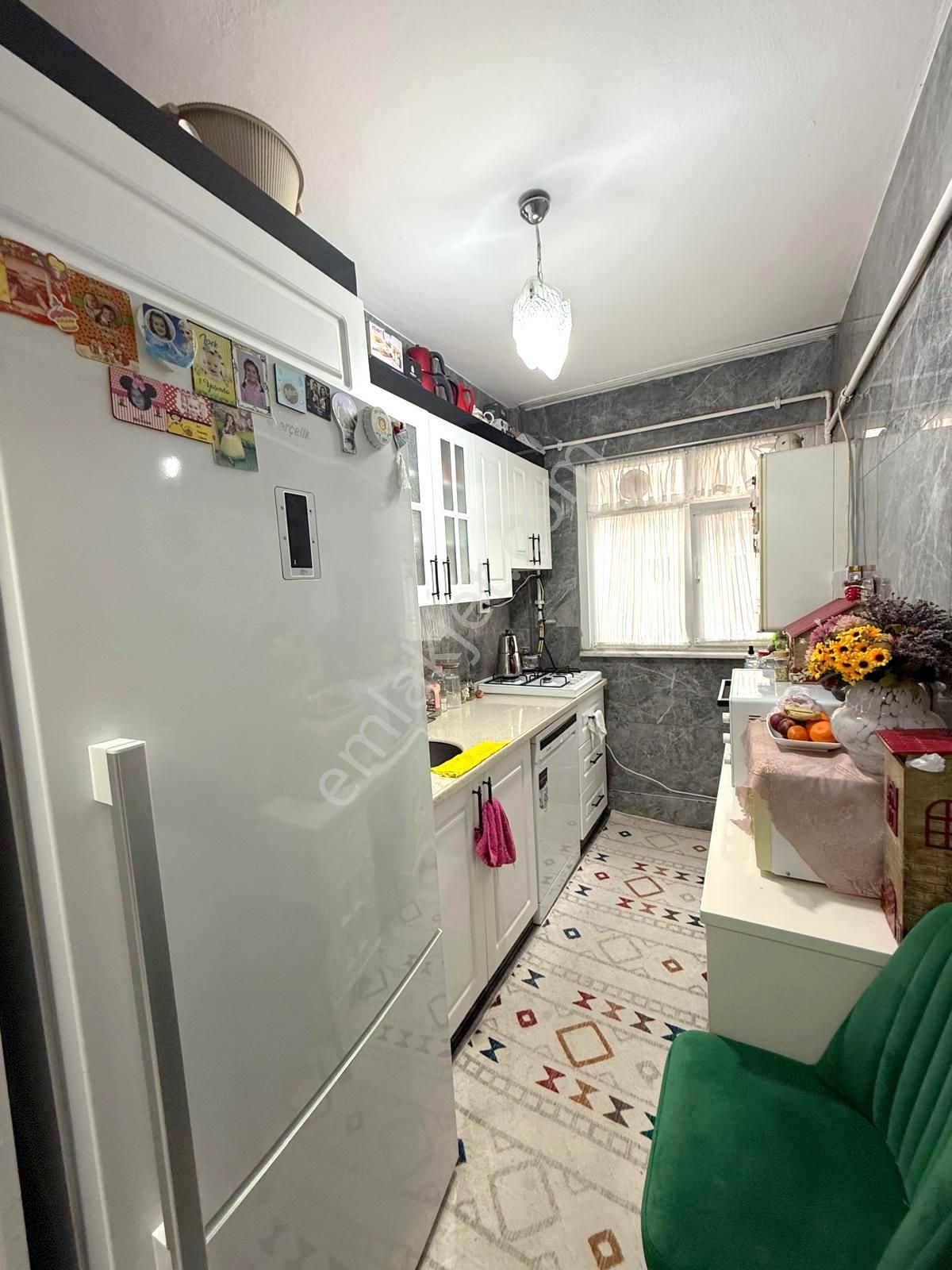 Tutar Dan Metrobüse 8 Dk Kat Mülkiyetli 2+1 Ara Kat Daire - Görsel 4