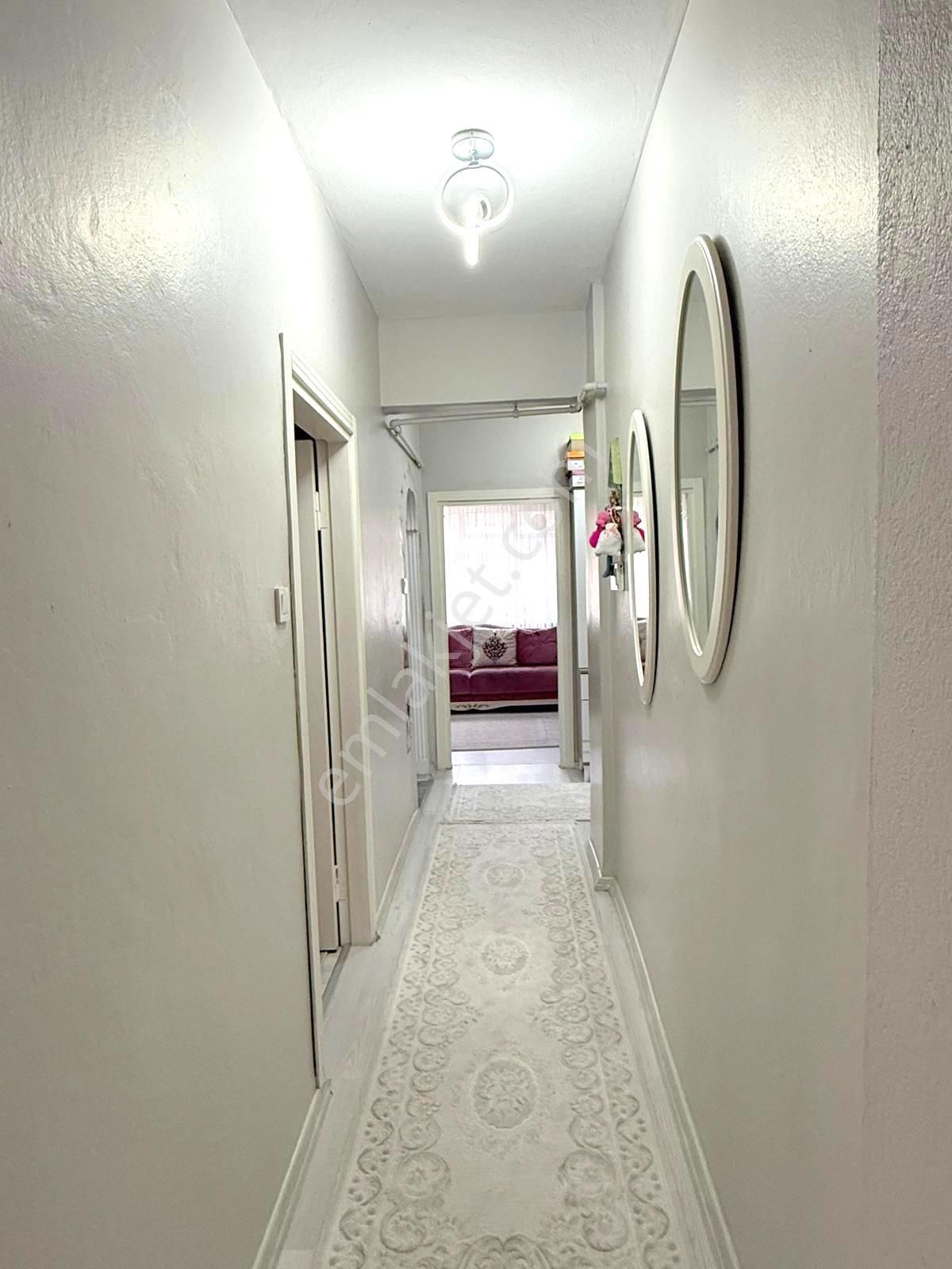 Tutar Dan Metrobüse 8 Dk Kat Mülkiyetli 2+1 Ara Kat Daire - Görsel 17