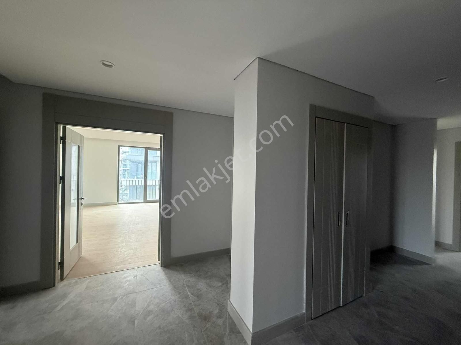 Çınarköy /koru Cephe /cadde Üstü /en Büyük Tip 4+1 / Satılık - Görsel 4