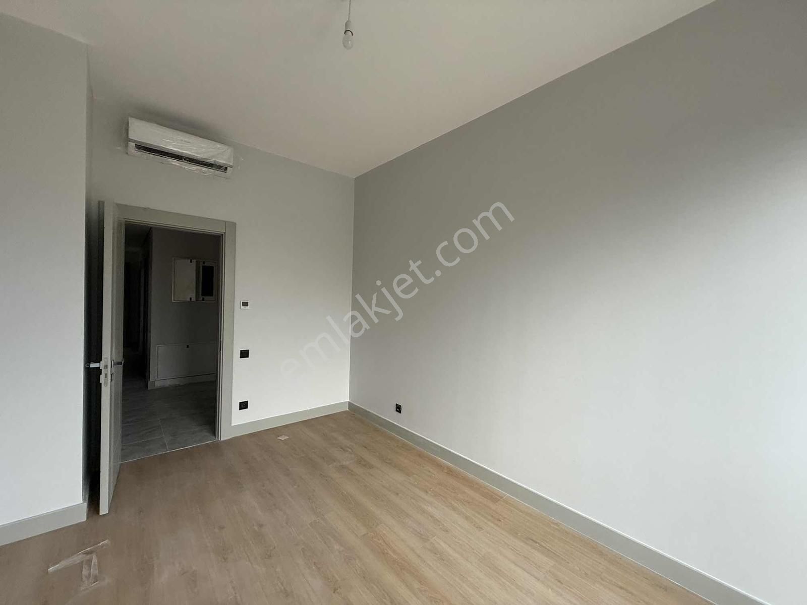 Çınarköy /koru Cephe /cadde Üstü /en Büyük Tip 4+1 / Satılık - Görsel 18