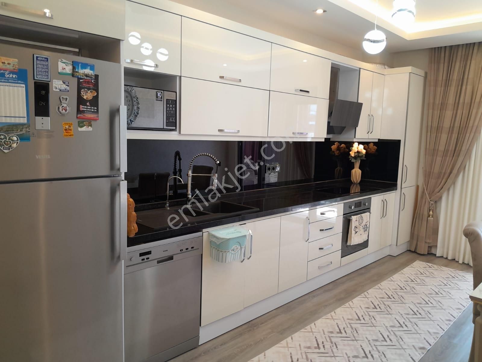 Emlaknomi'den Satılık 3+1 Arakat Eşyalı Mahmutlar Merkezi Konum - Görsel 10
