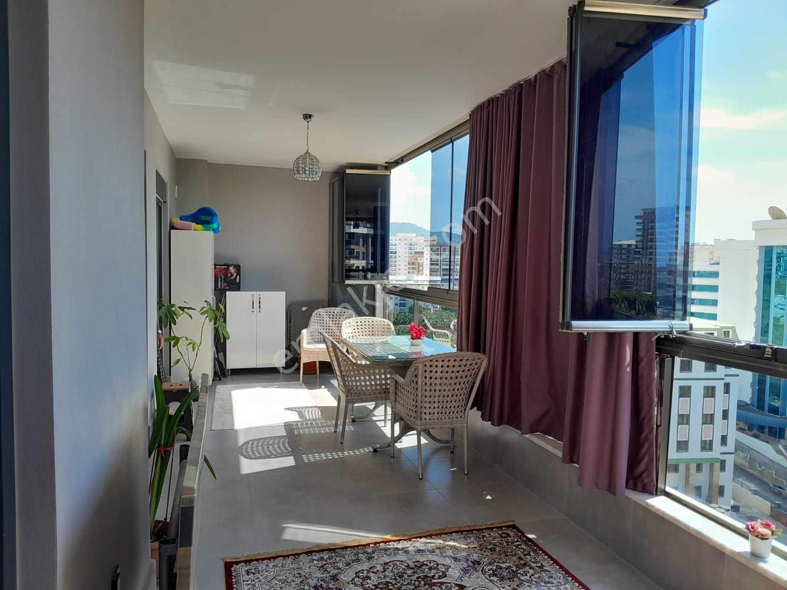 Emlaknomi'den Satılık 3+1 Arakat Eşyalı Mahmutlar Merkezi Konum - Görsel 5