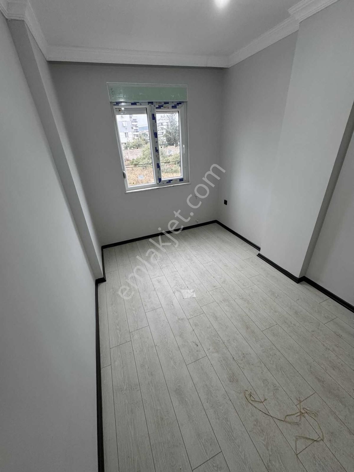 Tramvaya Cok Yakın Asansör İskan Ayrı Mutfak Vc - Görsel 12