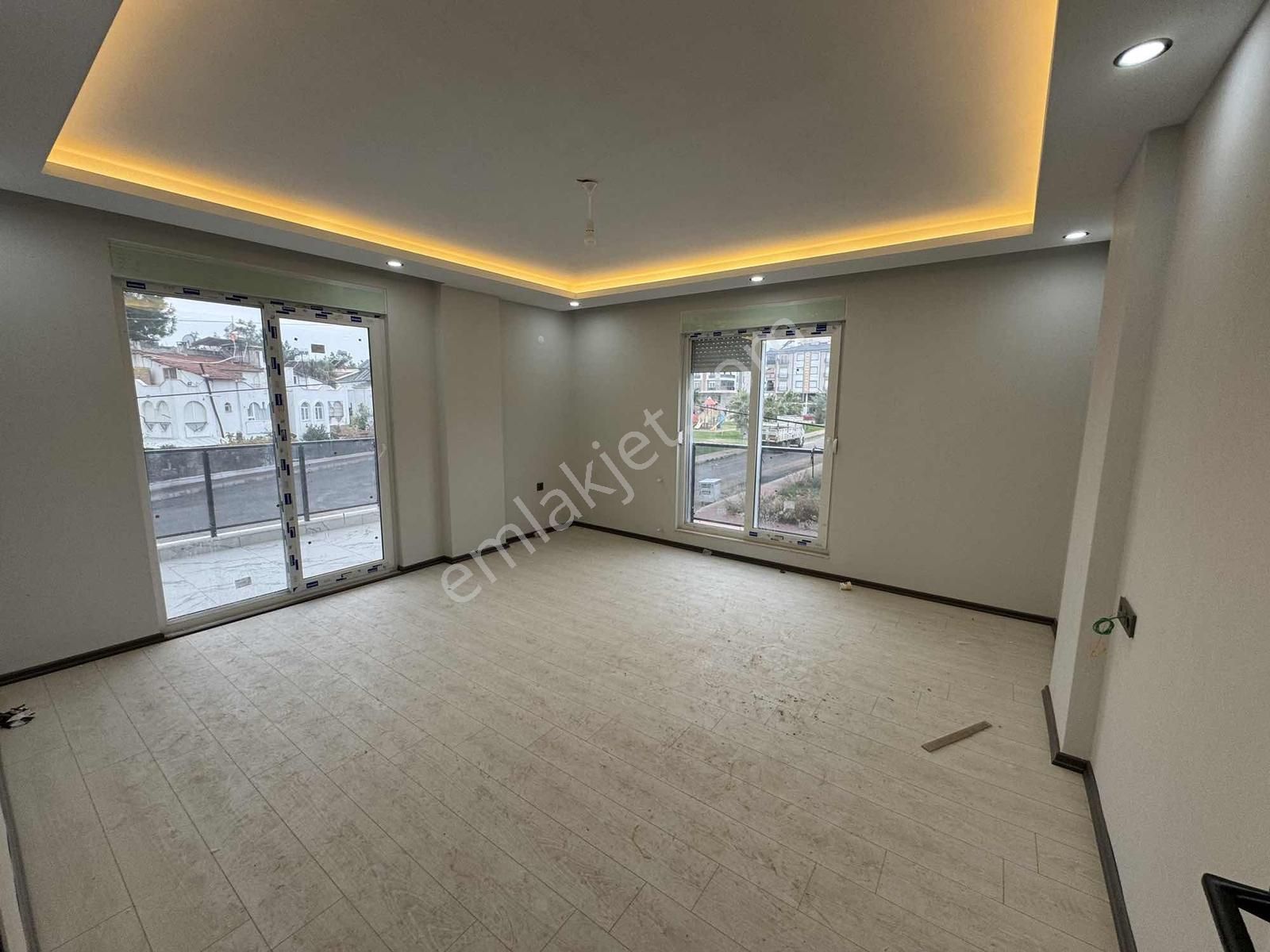 Tramvaya Cok Yakın Asansör İskan Ayrı Mutfak Vc - Görsel 13