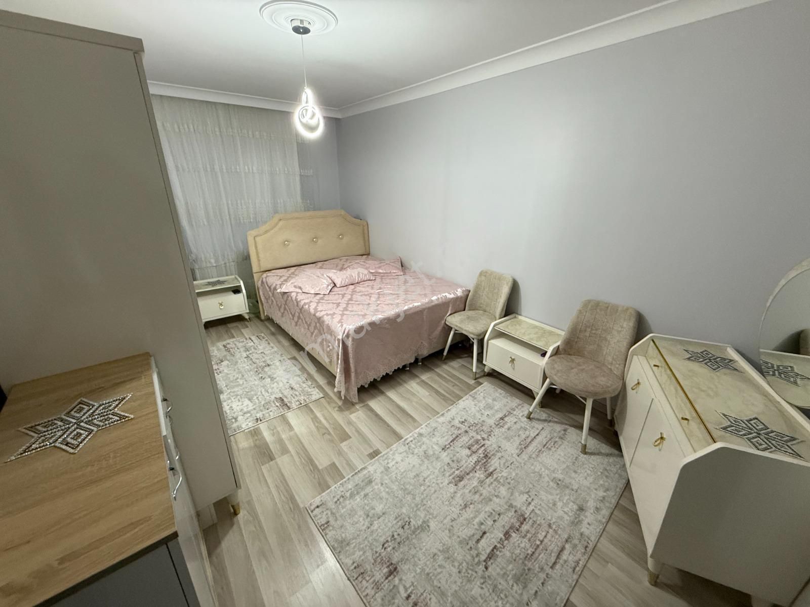 Keçiörende Ara Kat 3+1 Kilerli Ebeveyn Banyolu Lüks Daire - Görsel 21