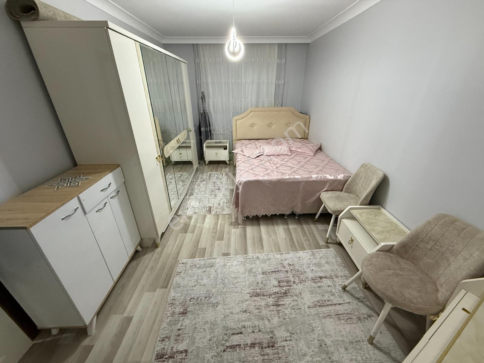 Keçiörende Ara Kat 3+1 Kilerli Ebeveyn Banyolu Lüks Daire - Görsel 20