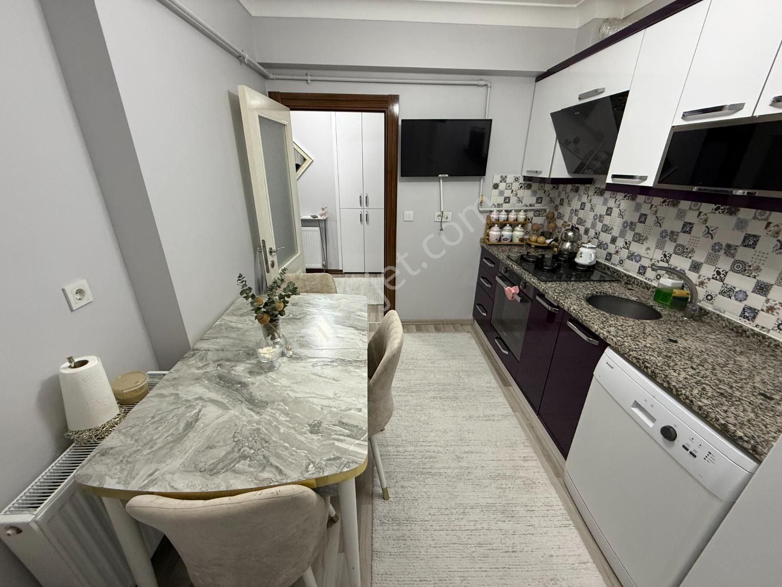 Keçiörende Ara Kat 3+1 Kilerli Ebeveyn Banyolu Lüks Daire - Görsel 5