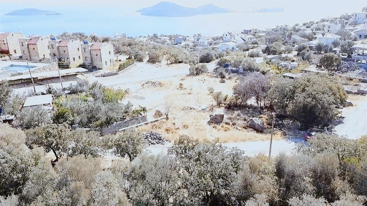 Çandarlı 'da Deniz Manzaralı Yatırıma Uygun Satılık Arsa - Görsel 17