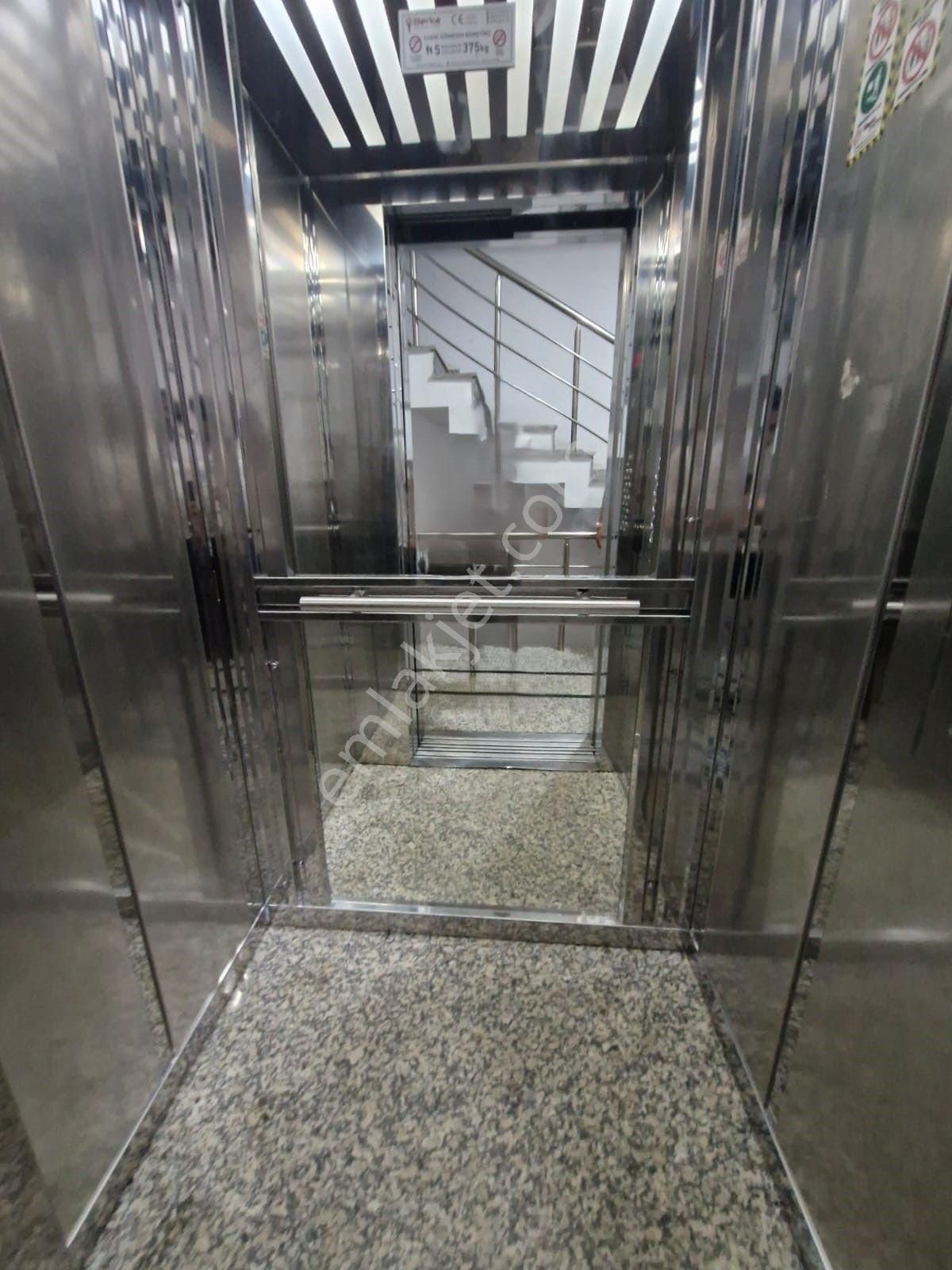 Tutar Emlak Da Ulu Camii Yakını Satılık 2+1 Masrafsız Ara Kat - Görsel 4