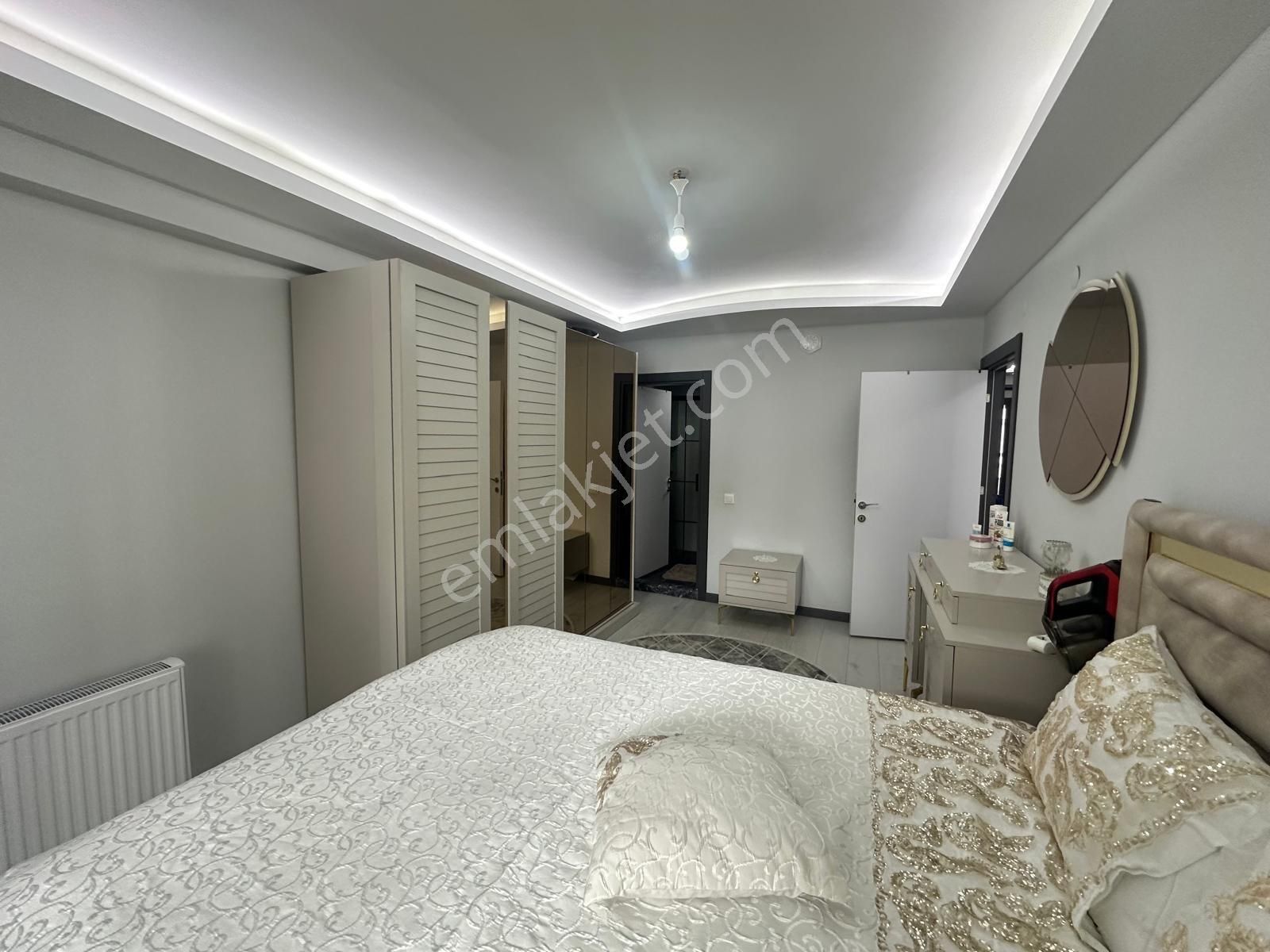 🌸🏘️ Kumlubel’in En Gözde Noktasında, Geniş, İskanlı 3+1! • Ara Kat • Ebeveyn Banyolu 🌸🎭 (d128) - Görsel 19